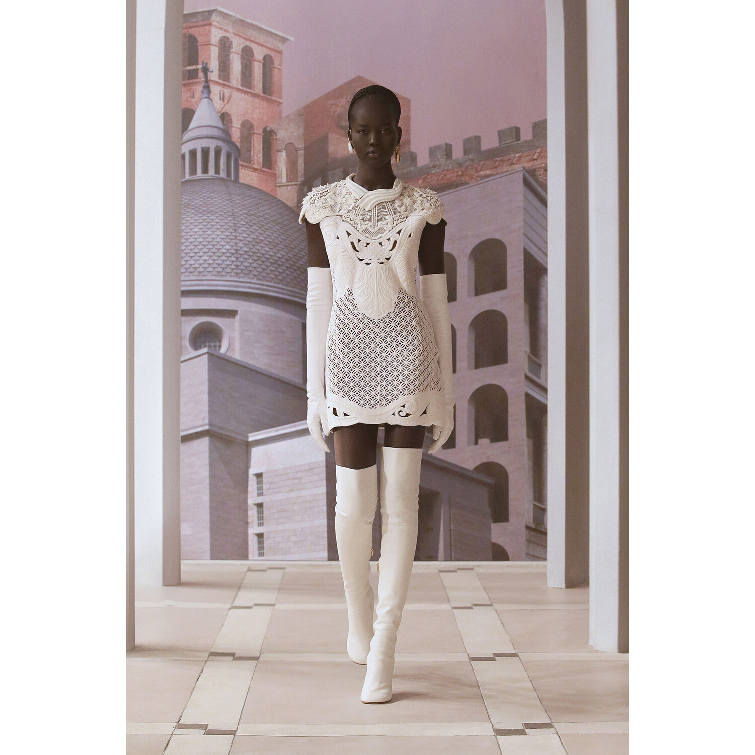 Фото Fendi Couture осень 2021 / Fendi Couture Fall 2021