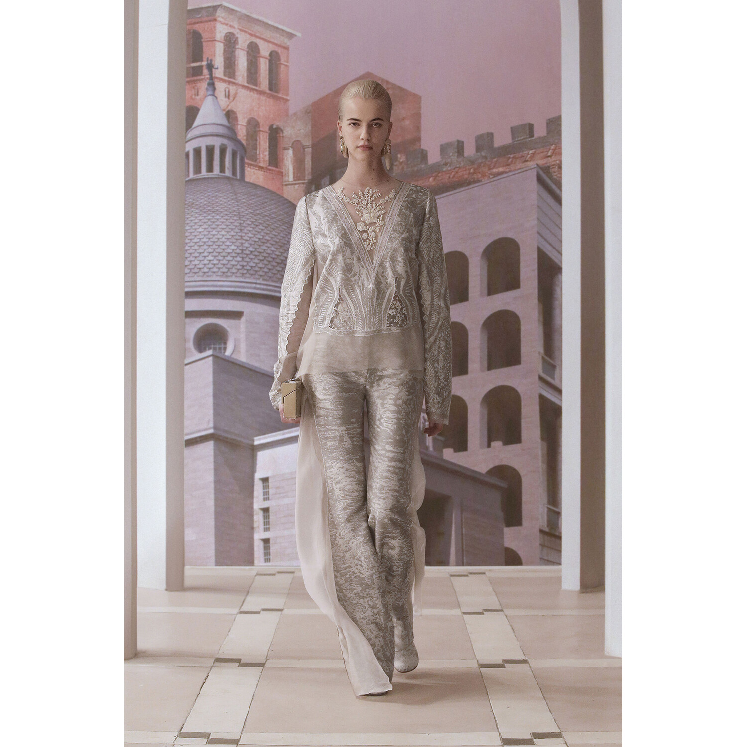 Фото Fendi Couture осень 2021 / Fendi Couture Fall 2021