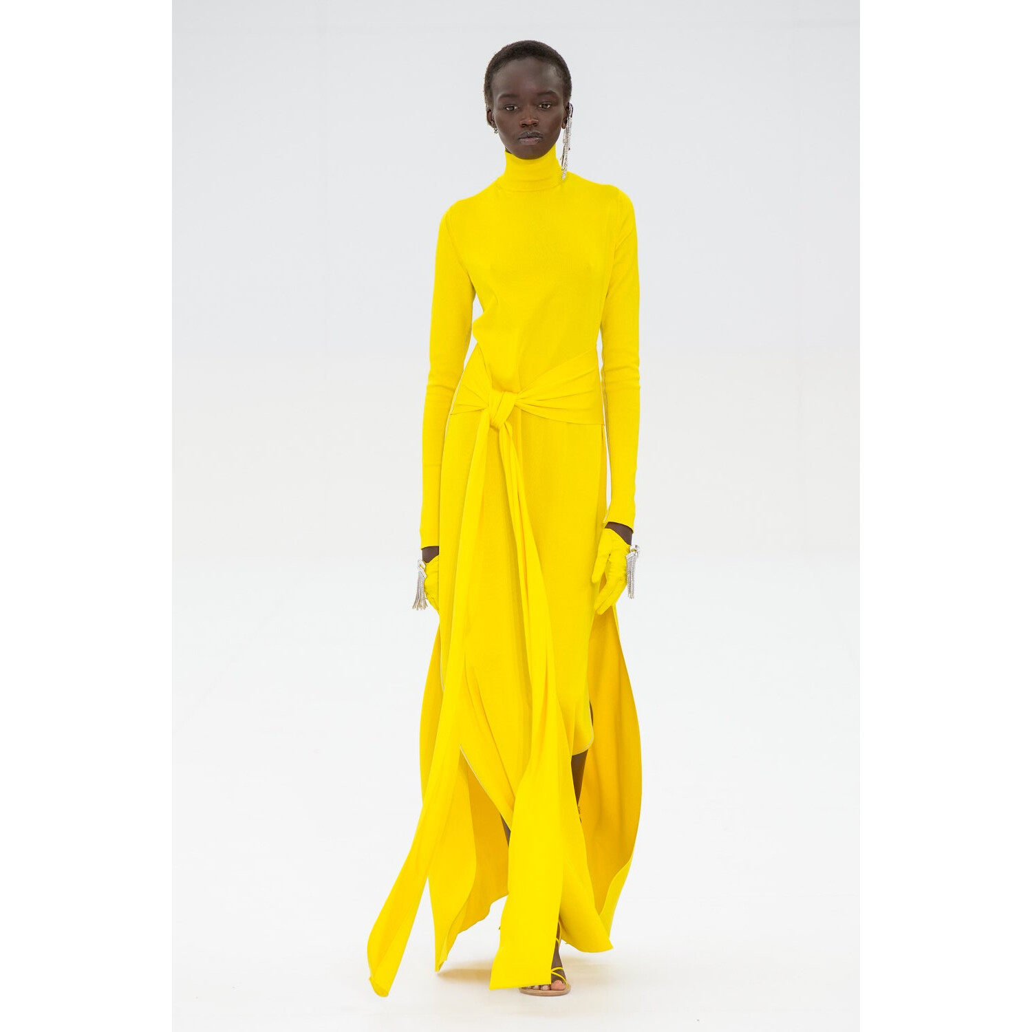 Фото Fendi Couture коллекция осень 2022 / Fendi Couture Fall 2022