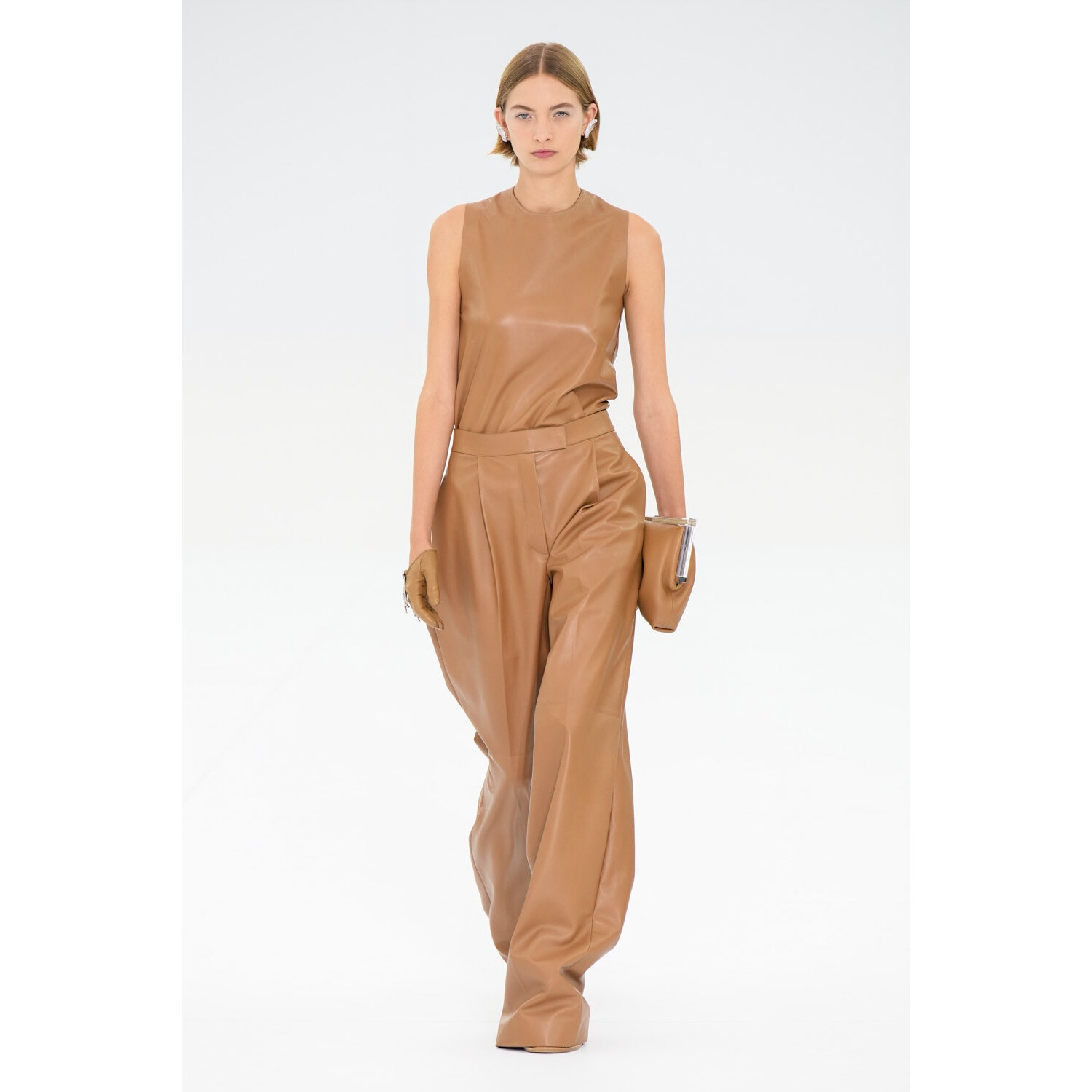 Фото Fendi Couture коллекция осень 2022 / Fendi Couture Fall 2022