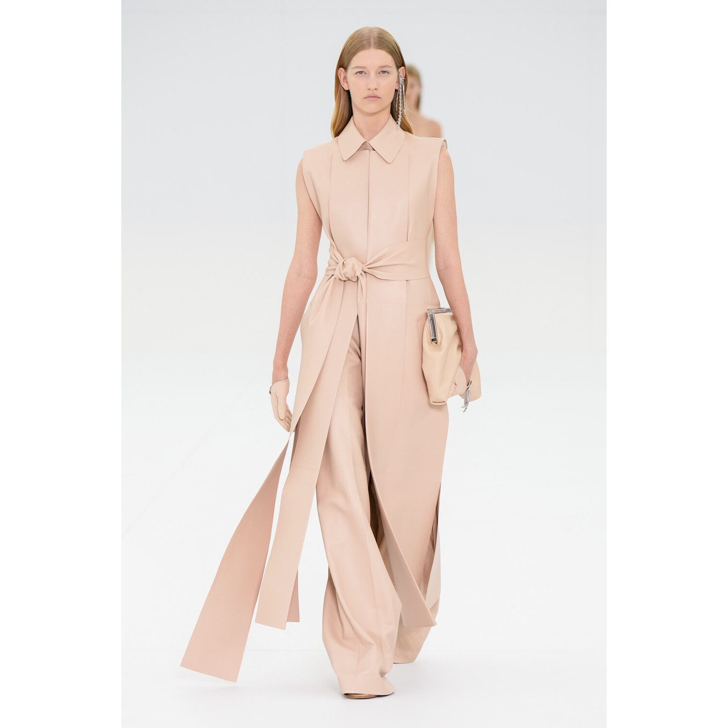Фото Fendi Couture коллекция осень 2022 / Fendi Couture Fall 2022