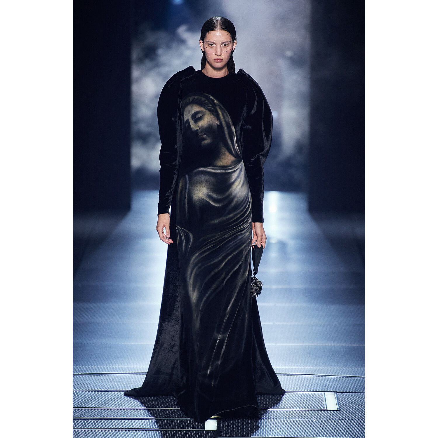 Фото Fendi Couture Spring 2022 Collection / Fendi Couture весна-лето 2022