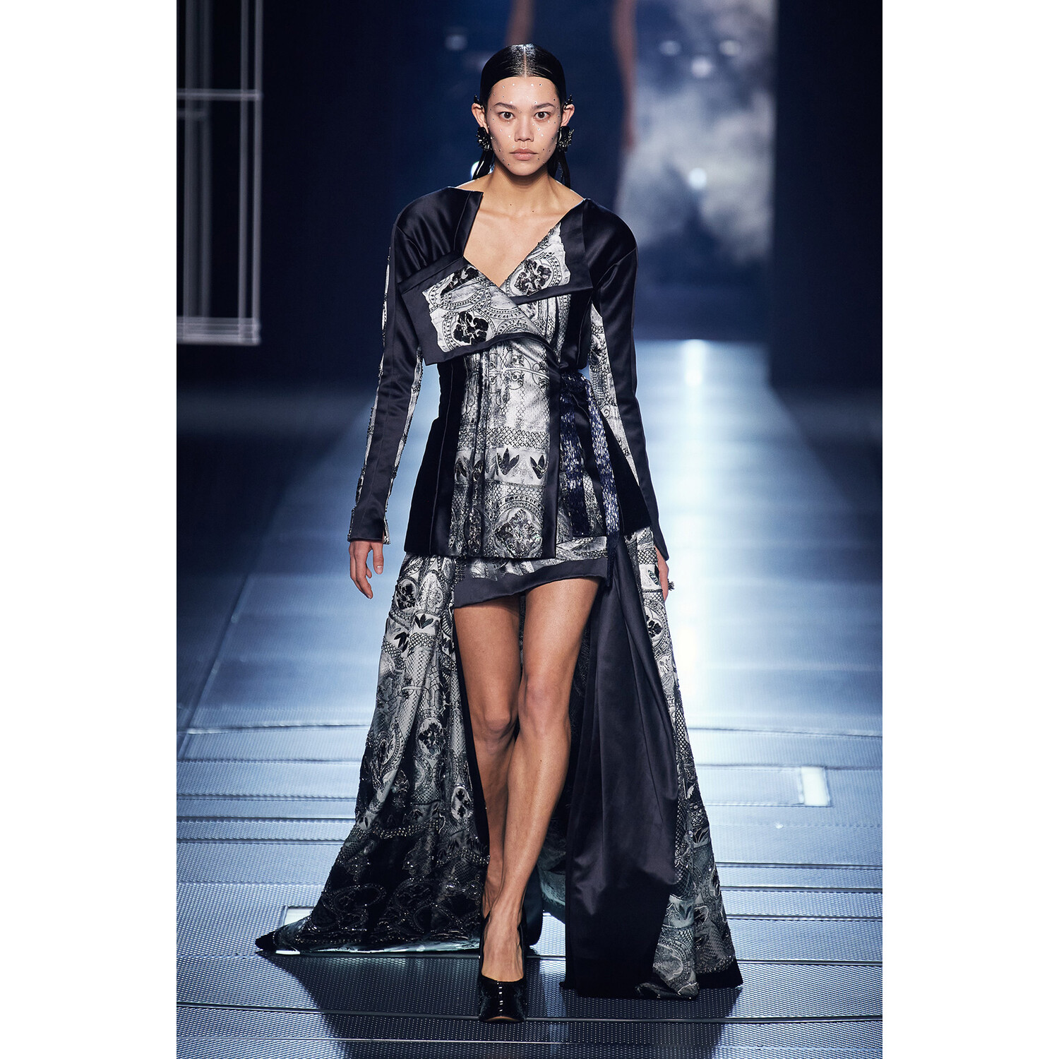 Фото Fendi Couture Spring 2022 Collection / Fendi Couture весна-лето 2022