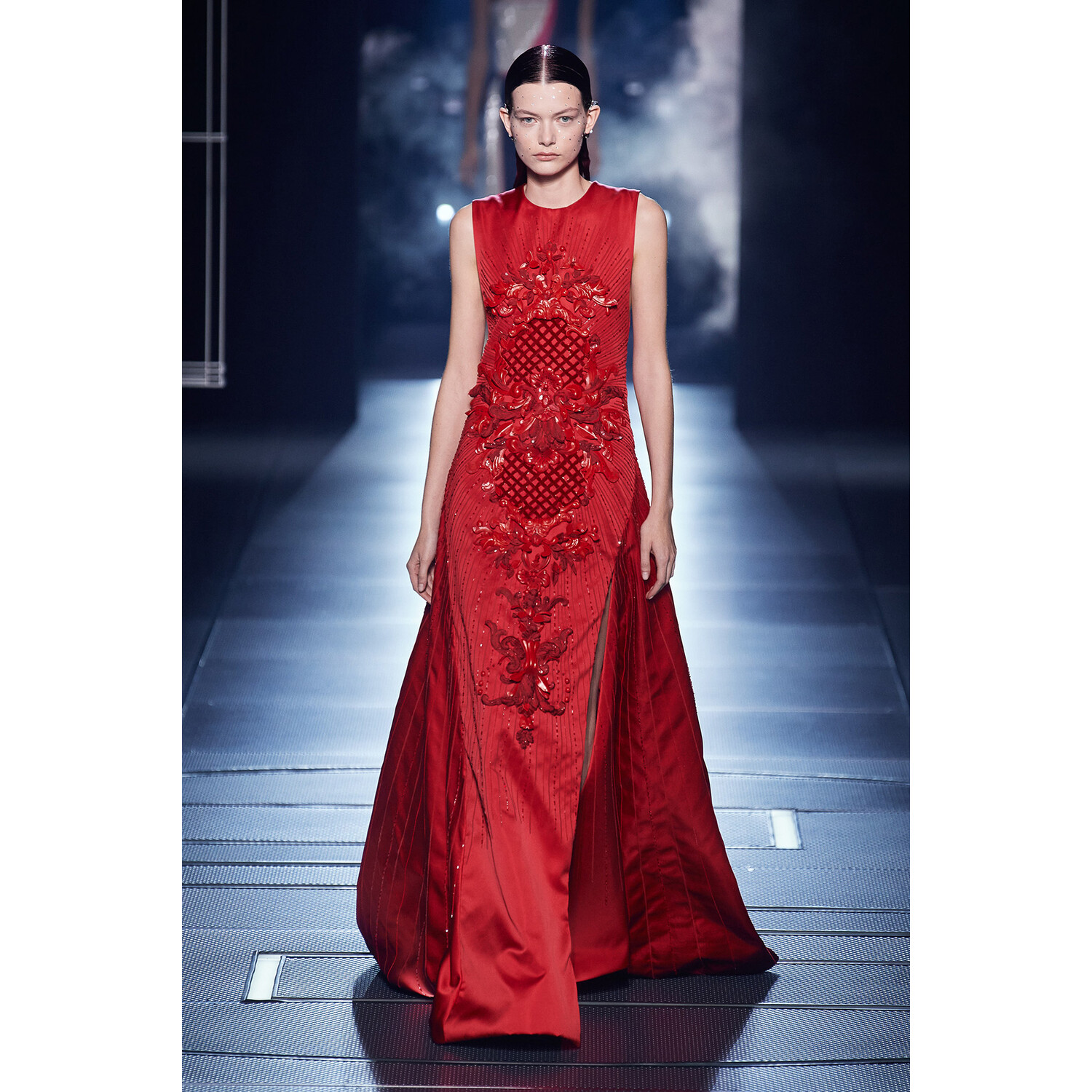 Фото Fendi Couture Spring 2022 Collection / Fendi Couture весна-лето 2022