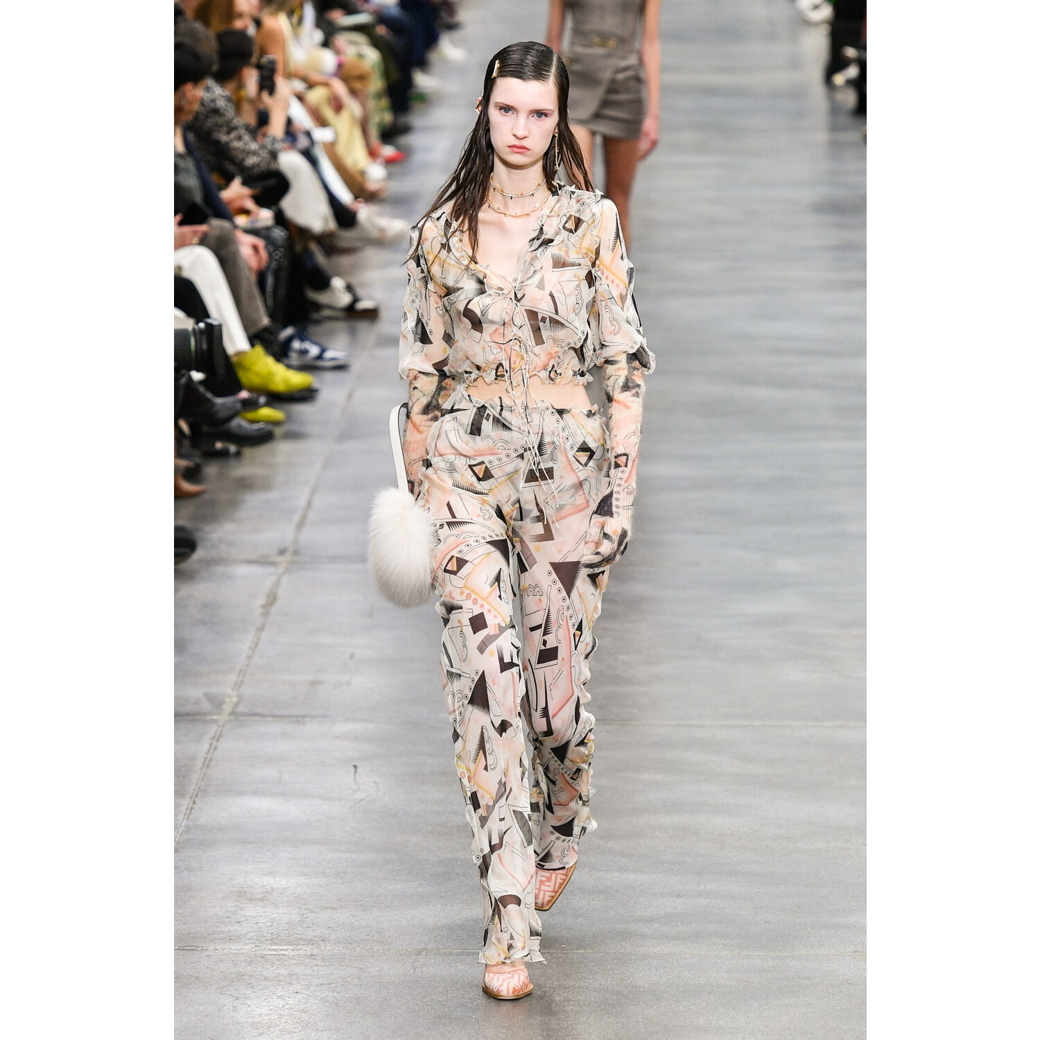 Фото Fendi Fall 2022 Collection / Fendi осень-зима 2022