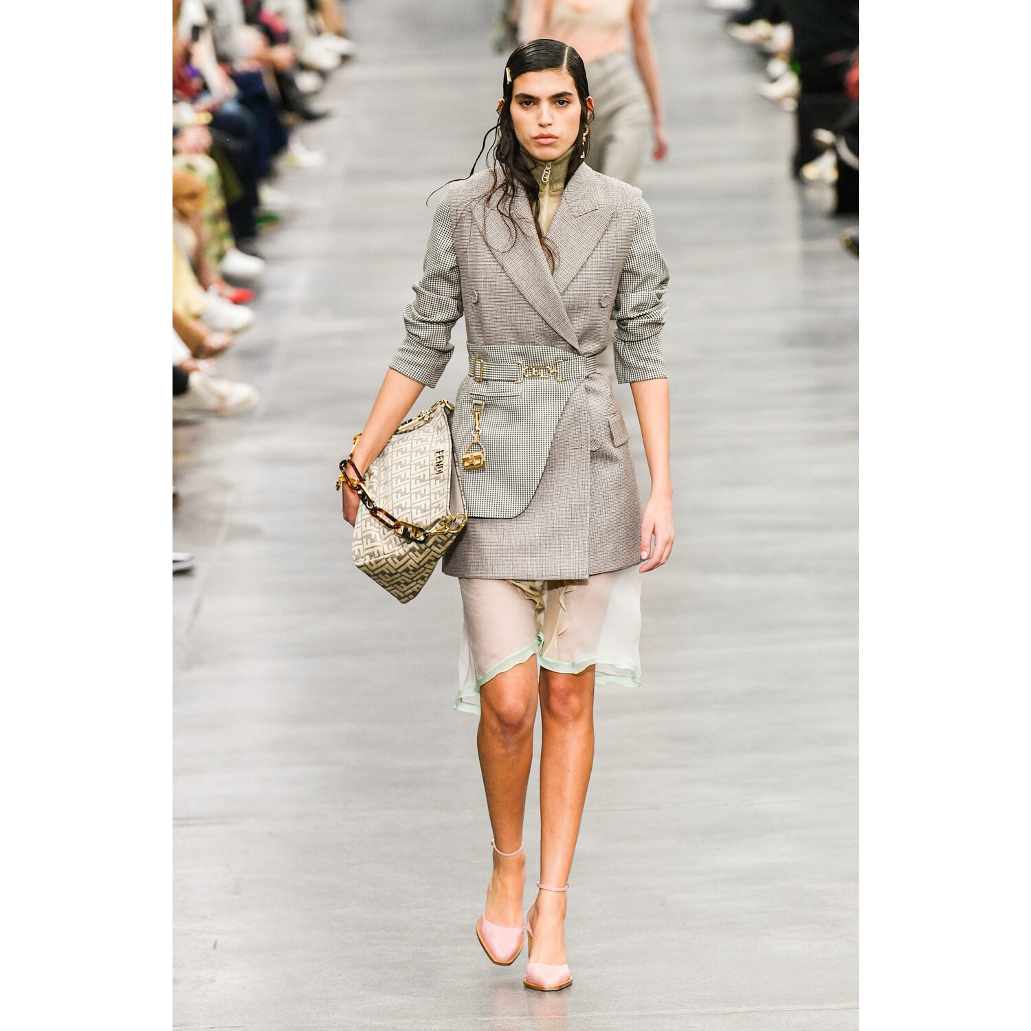 Фото Fendi Fall 2022 Collection / Fendi осень-зима 2022