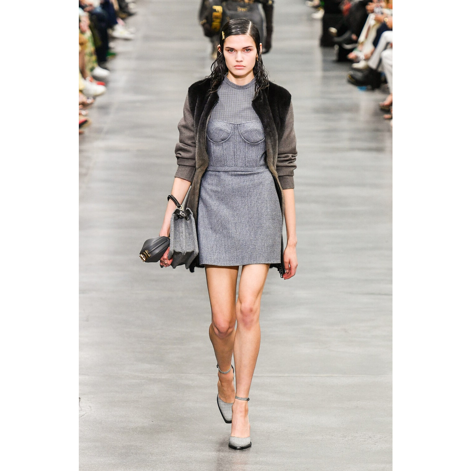 Фото Fendi Fall 2022 Collection / Fendi осень-зима 2022