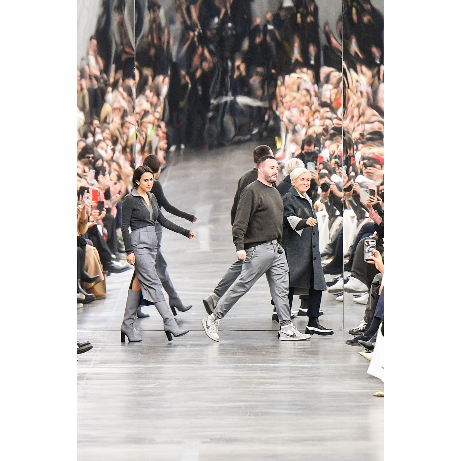 Фото Fendi Fall 2022 Collection / Fendi осень-зима 2022