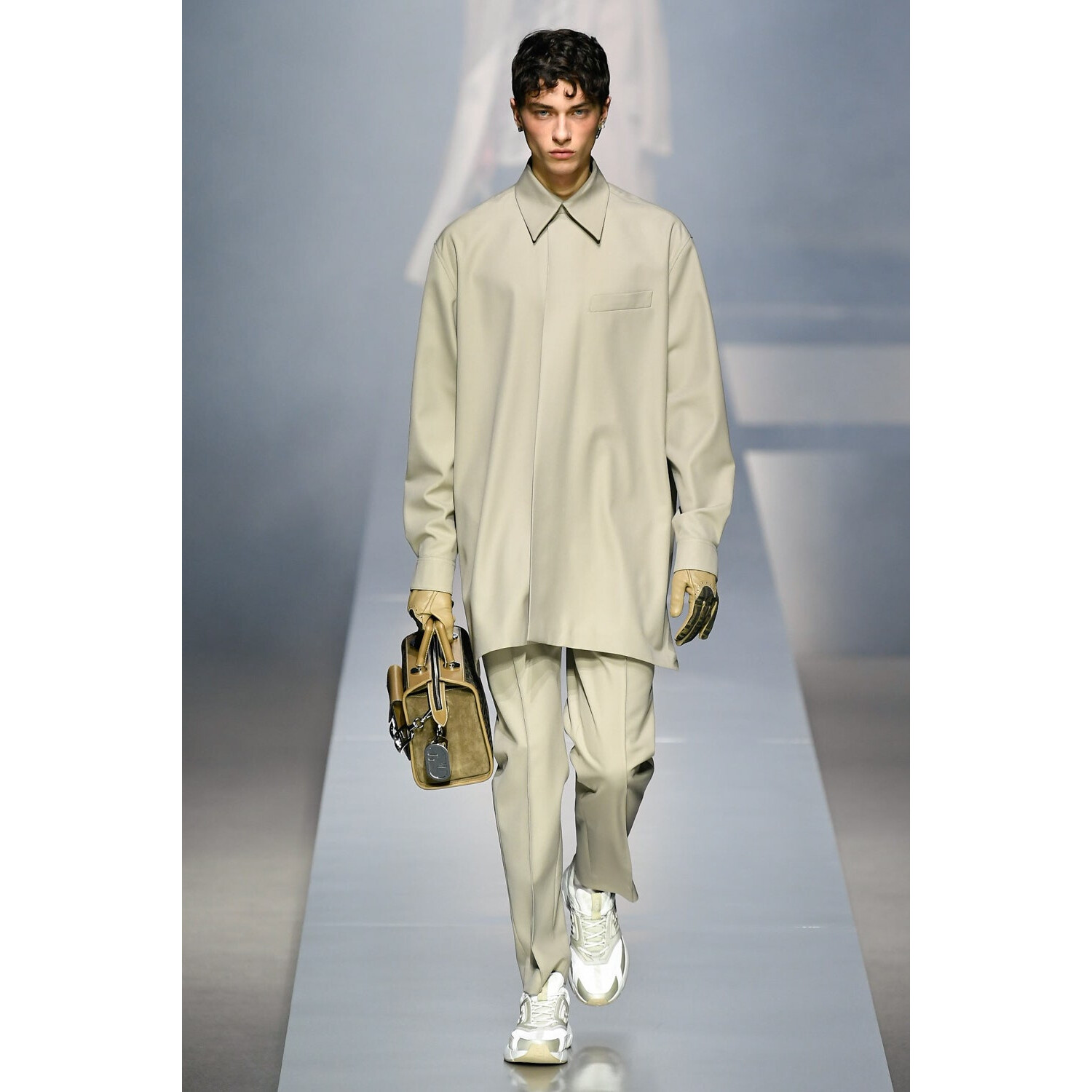 Фото Fendi Menswear Fall 2022 Collection / Fendi осень-зима 2022/2023