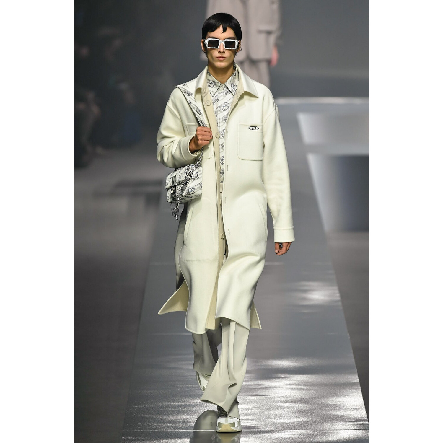 Фото Fendi Menswear Fall 2022 Collection / Fendi осень-зима 2022/2023