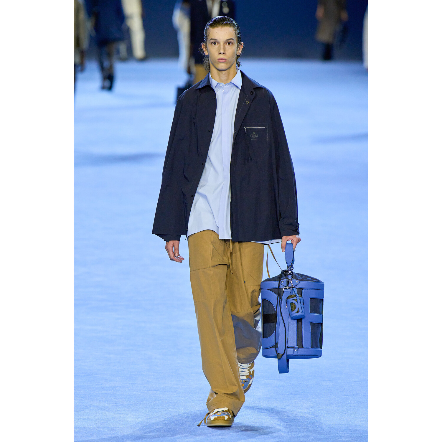 Фото Fendi Menswear Spring 2023 / Fendi мужская коллекция весна-лето 2023