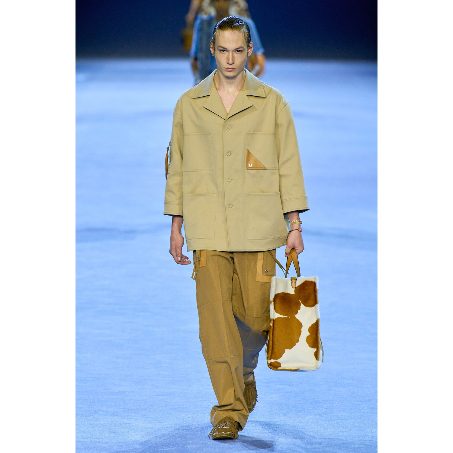 Фото Fendi Menswear Spring 2023 / Fendi мужская коллекция весна-лето 2023
