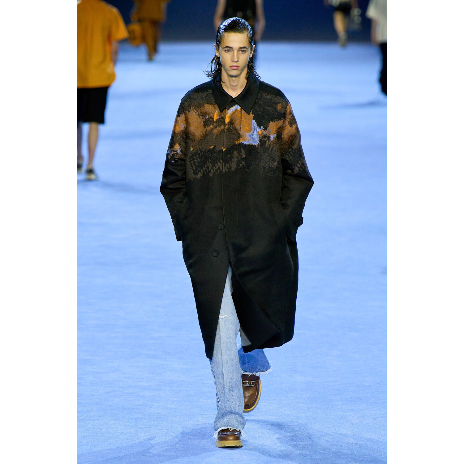 Фото Fendi Menswear Spring 2023 / Fendi мужская коллекция весна-лето 2023