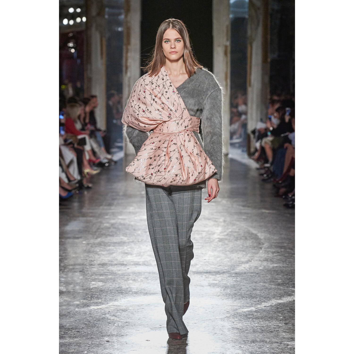 Фото Genny Fall 2020 Ready-to-Wear / Genny осень-зима 2020 / Неделя моды: Милан