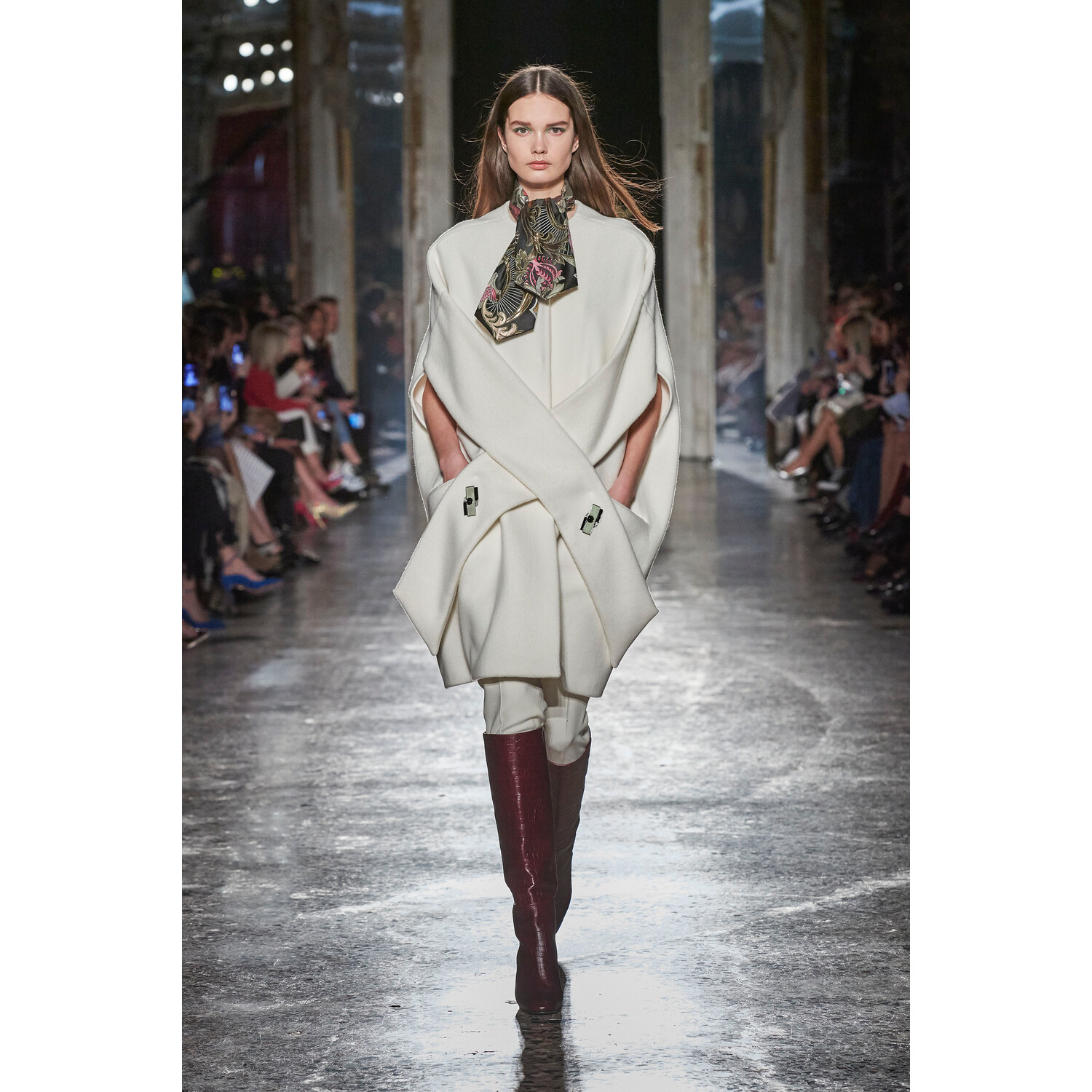 Фото Genny Fall 2020 Ready-to-Wear / Genny осень-зима 2020 / Неделя моды: Милан