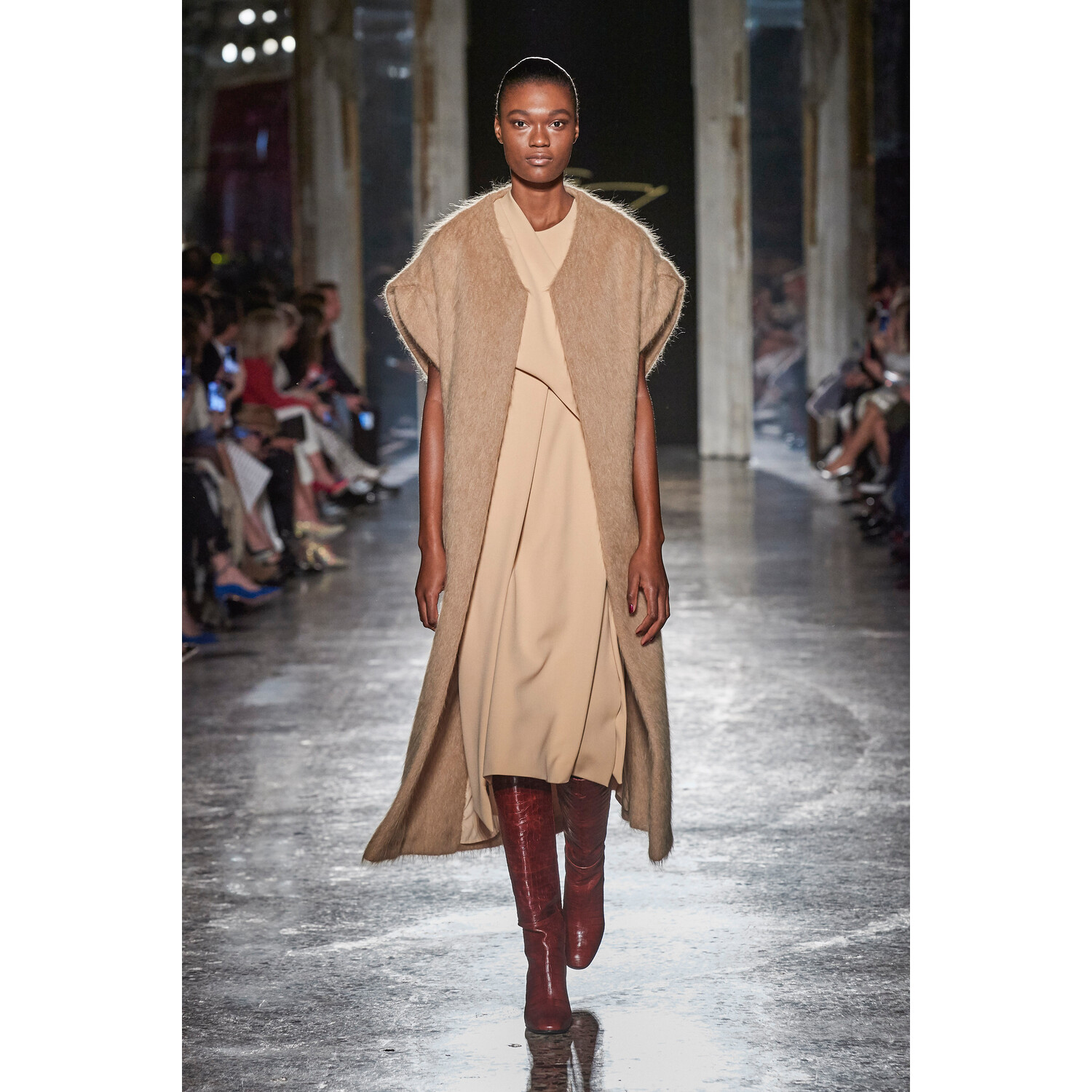 Фото Genny Fall 2020 Ready-to-Wear / Genny осень-зима 2020 / Неделя моды: Милан