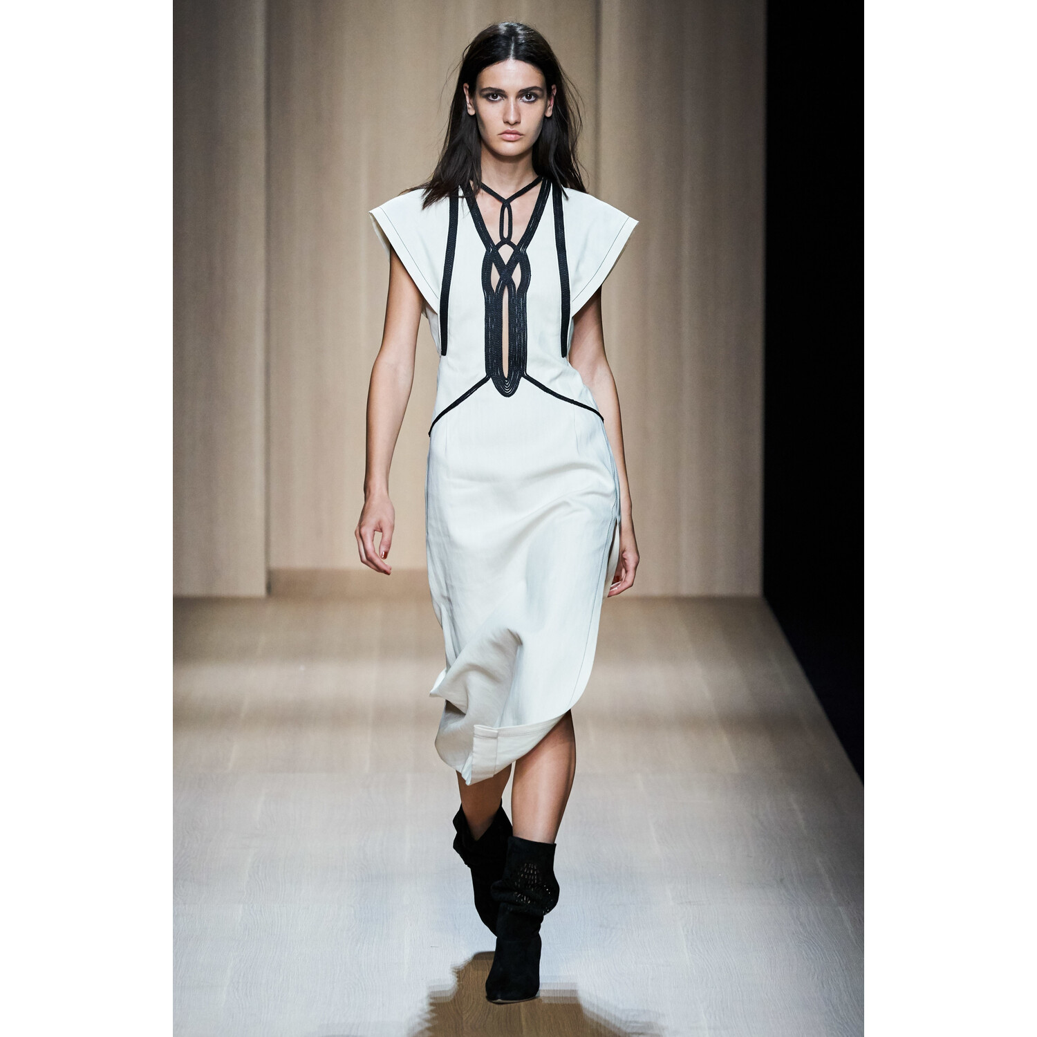 Фото Genny Spring 2020 / Genny весна-лето 2020 / Неделя моды: Милан