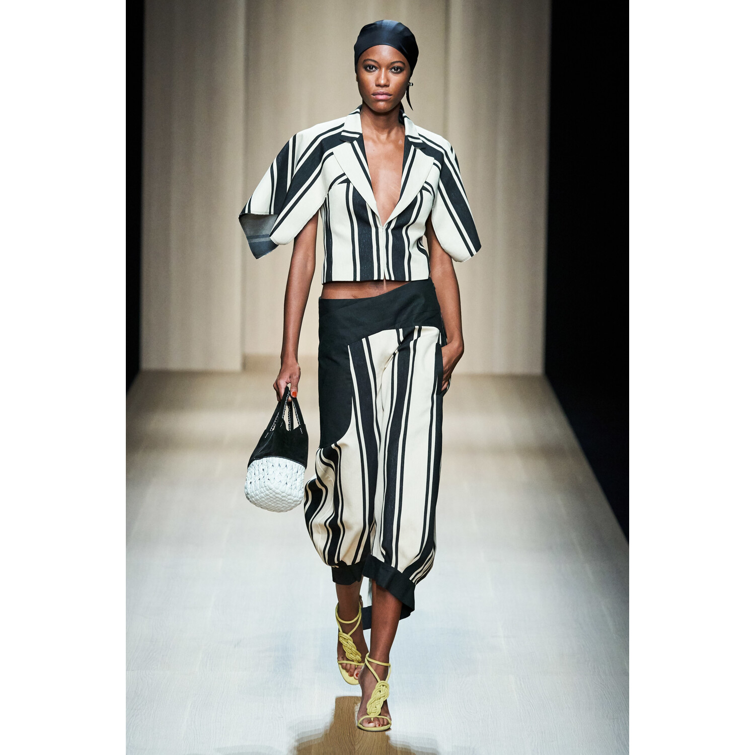 Фото Genny Spring 2020 / Genny весна-лето 2020 / Неделя моды: Милан