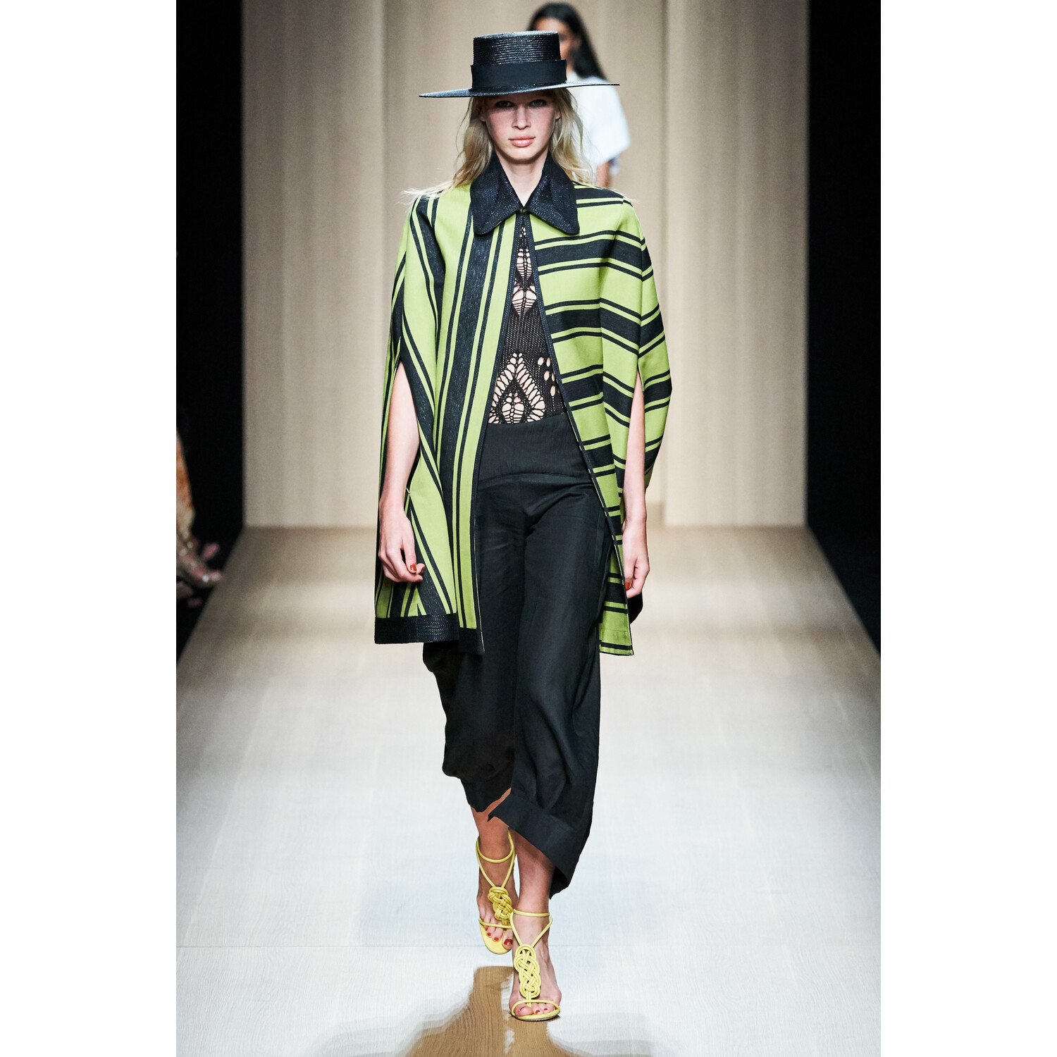 Фото Genny Spring 2020 / Genny весна-лето 2020 / Неделя моды: Милан