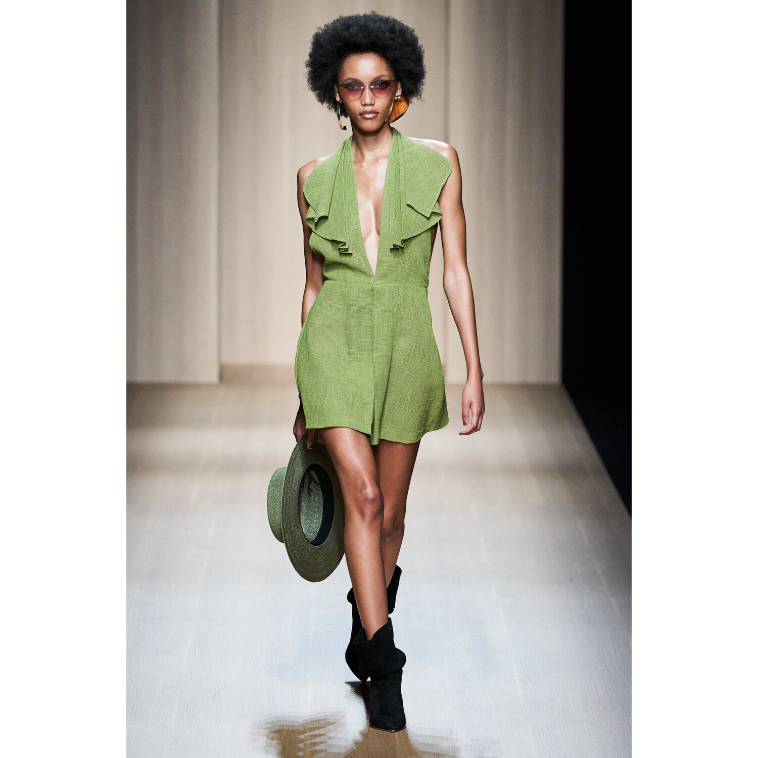 Фото Genny Spring 2020 / Genny весна-лето 2020 / Неделя моды: Милан