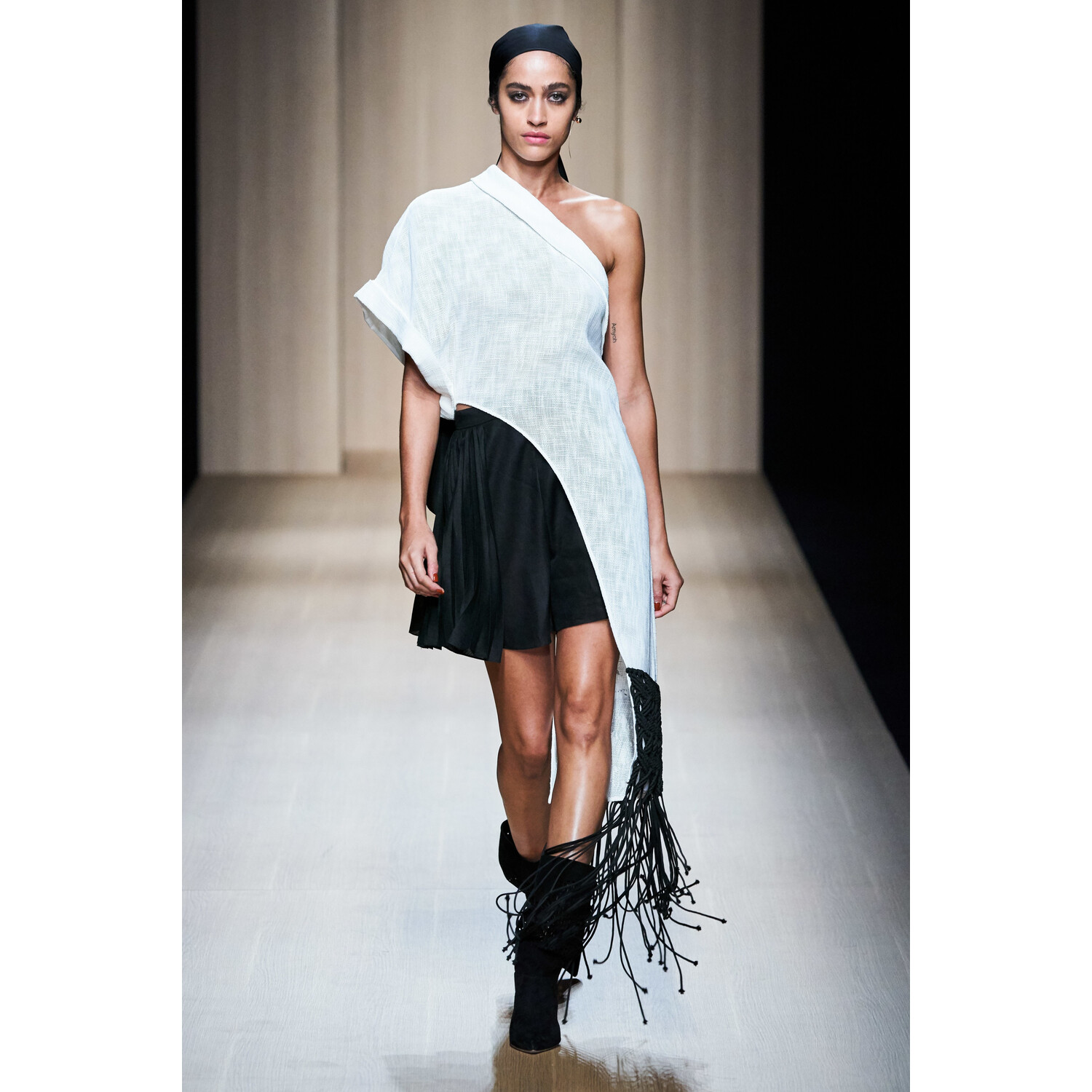 Фото Genny Spring 2020 / Genny весна-лето 2020 / Неделя моды: Милан