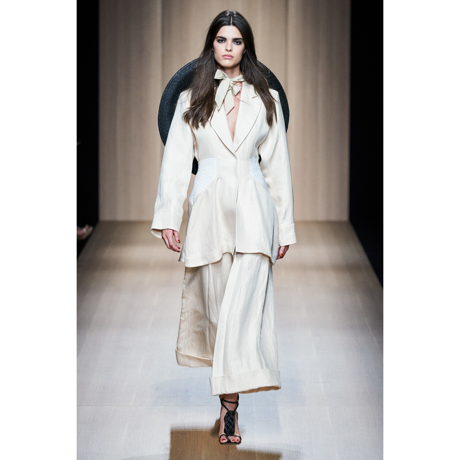 Фото Genny Spring 2020 / Genny весна-лето 2020 / Неделя моды: Милан