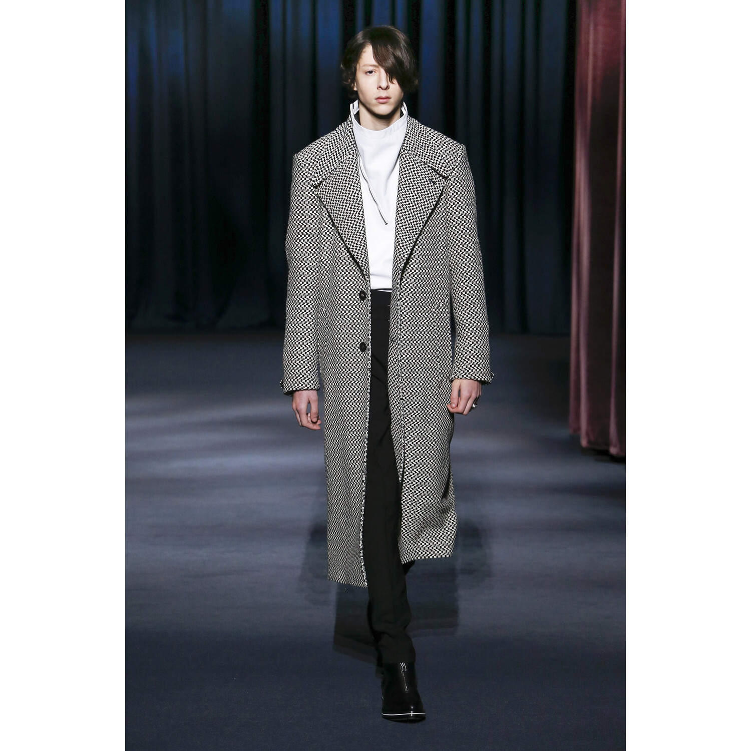 Фото Givenchy Fall 2018 Ready-to-Wear , Живанши осень зима 2018 , Fashion show , неделя моды в Париже , PFW , Mainstyles