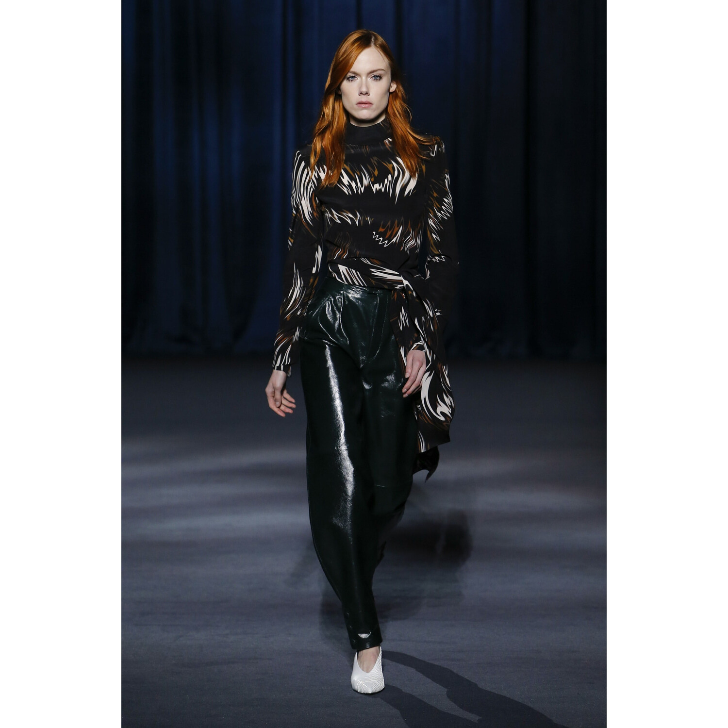 Фото Givenchy Fall 2018 Ready-to-Wear , Живанши осень зима 2018 , Fashion show , неделя моды в Париже , PFW , Mainstyles