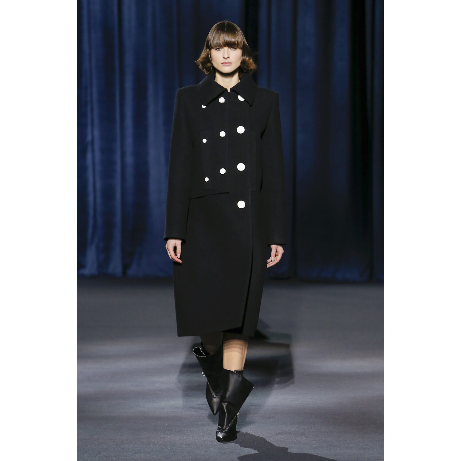 Фото Givenchy Fall 2018 Ready-to-Wear , Живанши осень зима 2018 , Fashion show , неделя моды в Париже , PFW , Mainstyles