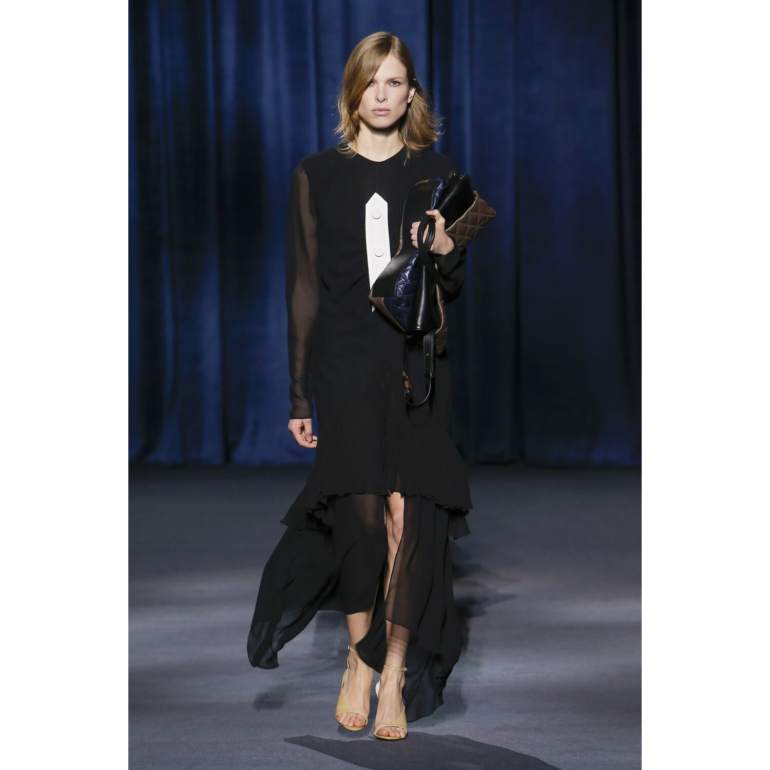 Фото Givenchy Fall 2018 Ready-to-Wear , Живанши осень зима 2018 , Fashion show , неделя моды в Париже , PFW , Mainstyles