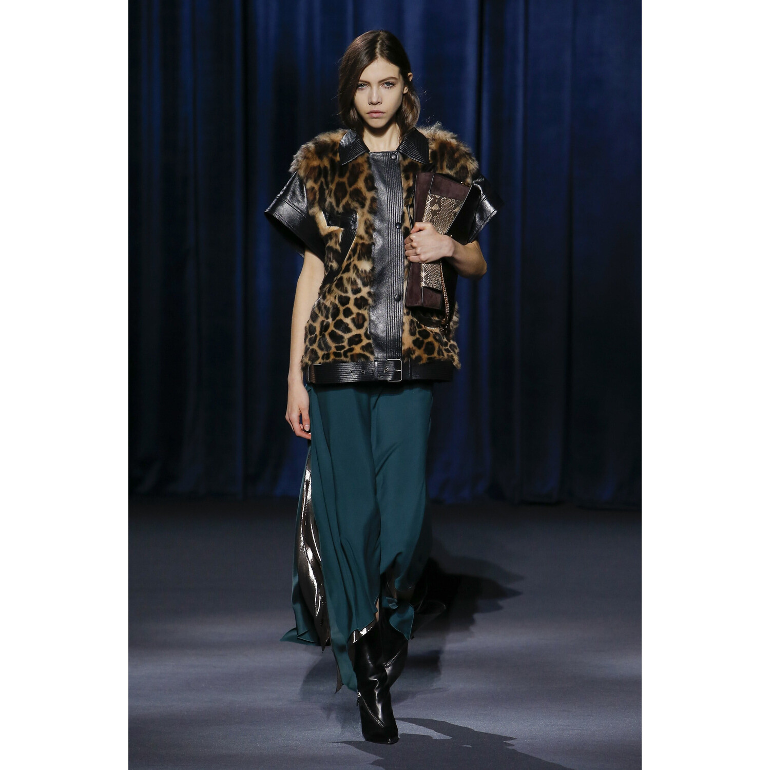 Фото Givenchy Fall 2018 Ready-to-Wear , Живанши осень зима 2018 , Fashion show , неделя моды в Париже , PFW , Mainstyles