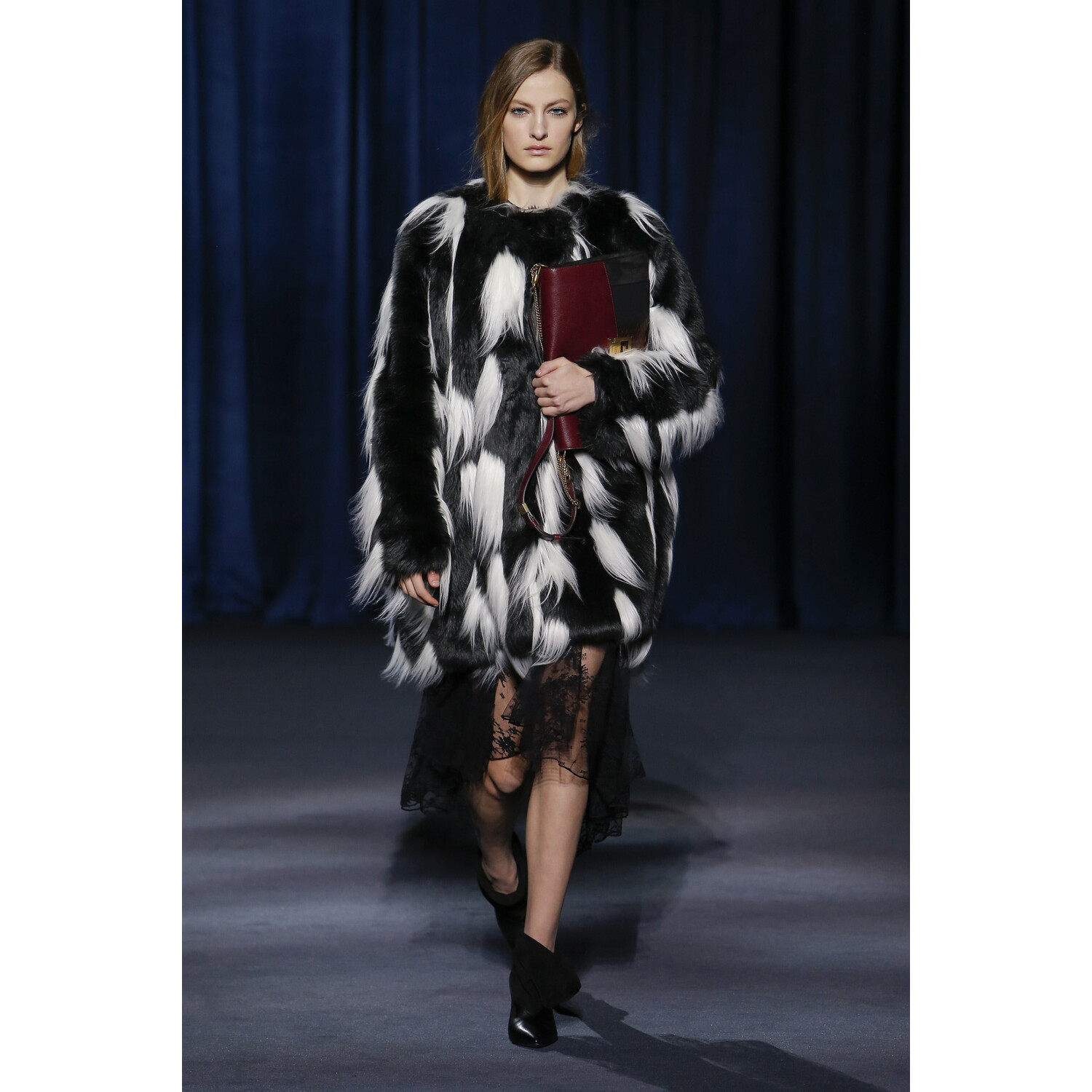 Фото Givenchy Fall 2018 Ready-to-Wear , Живанши осень зима 2018 , Fashion show , неделя моды в Париже , PFW , Mainstyles