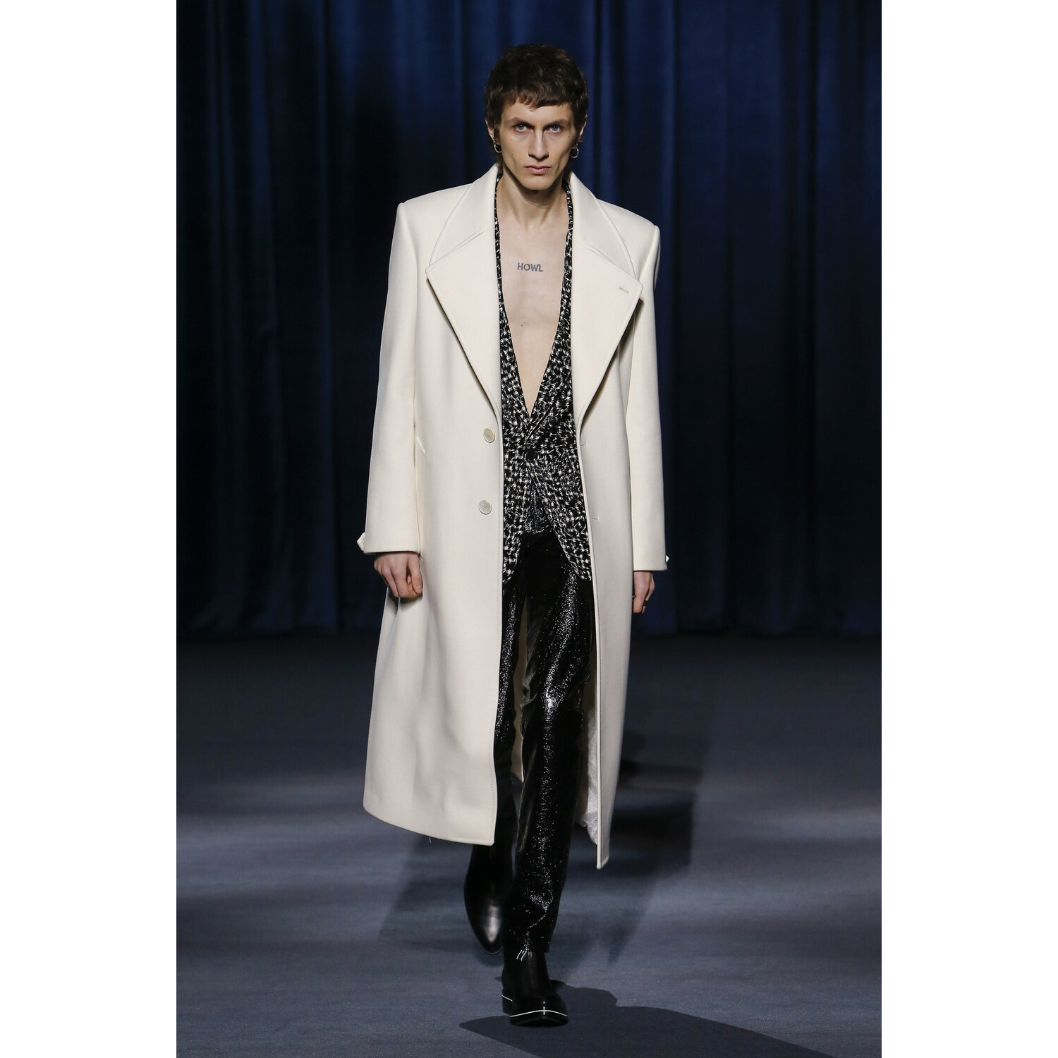Фото Givenchy Fall 2018 Ready-to-Wear , Живанши осень зима 2018 , Fashion show , неделя моды в Париже , PFW , Mainstyles