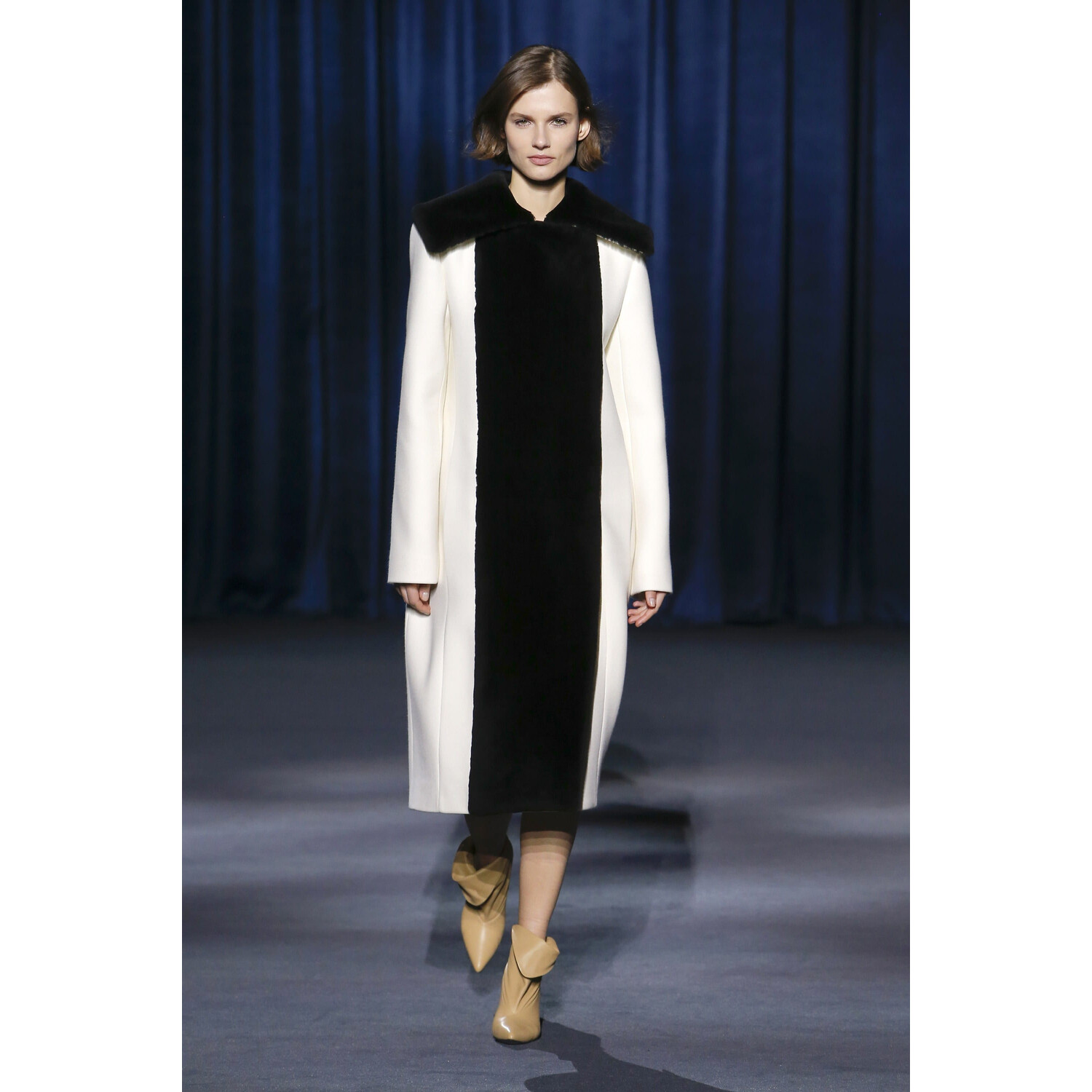 Фото Givenchy Fall 2018 Ready-to-Wear , Живанши осень зима 2018 , Fashion show , неделя моды в Париже , PFW , Mainstyles