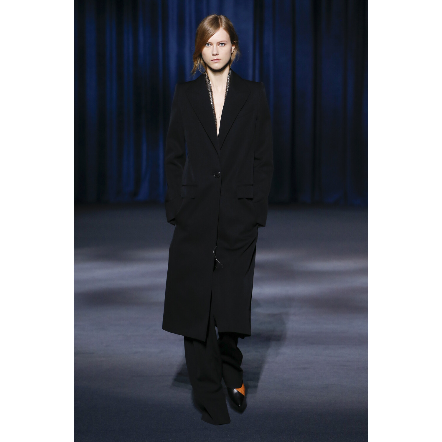 Фото Givenchy Fall 2018 Ready-to-Wear , Живанши осень зима 2018 , Fashion show , неделя моды в Париже , PFW , Mainstyles