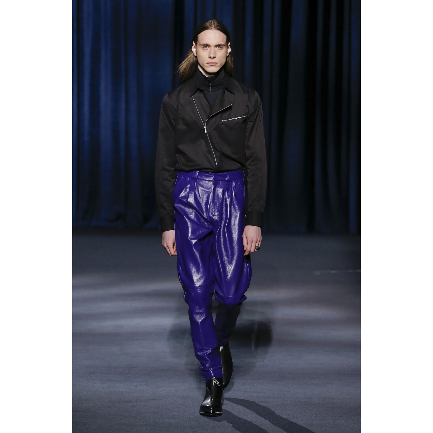 Фото Givenchy Fall 2018 Ready-to-Wear , Живанши осень зима 2018 , Fashion show , неделя моды в Париже , PFW , Mainstyles