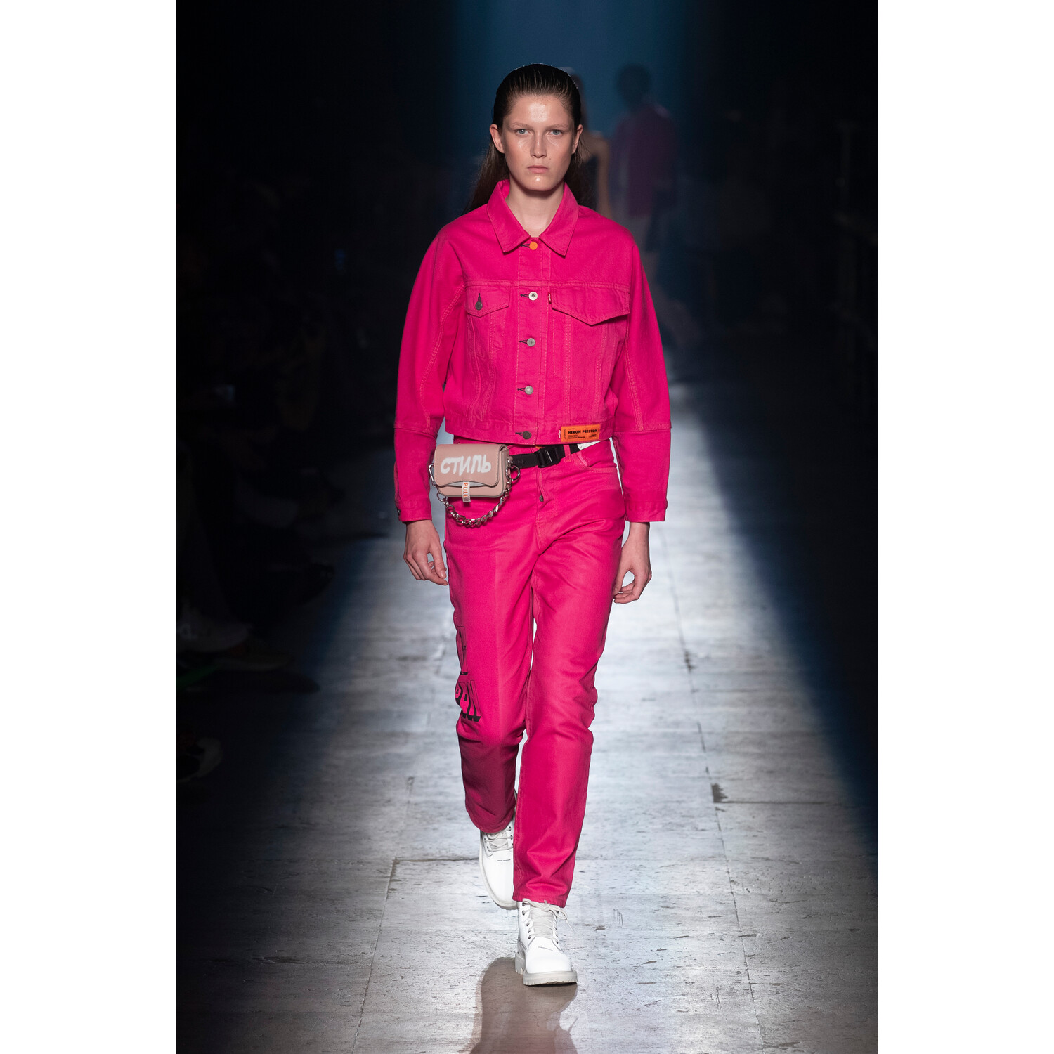 Фото Heron Preston Spring 2020 Menswear Collection / Heron Preston весна- лето 2020 / Неделя моды: Париж
