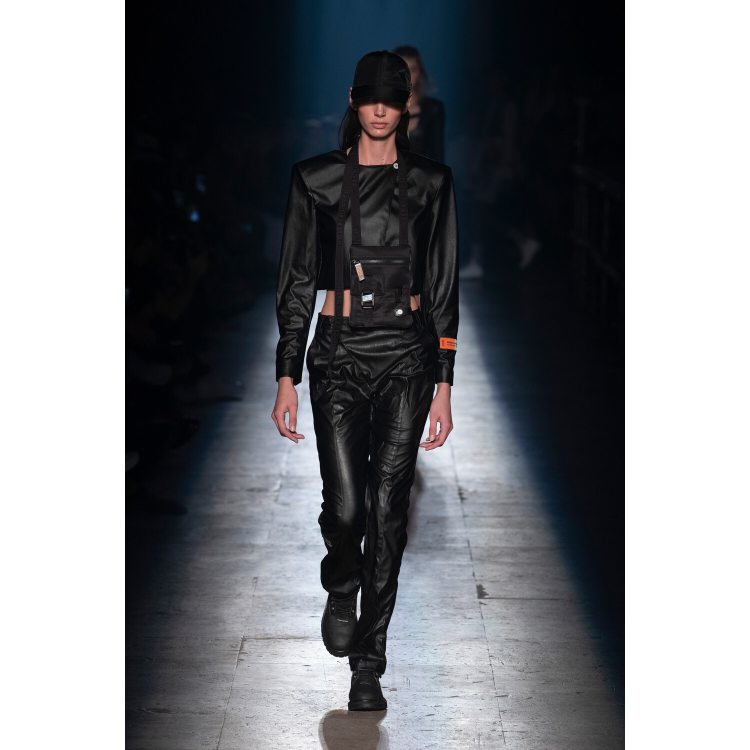 Фото Heron Preston Spring 2020 Menswear Collection / Heron Preston весна- лето 2020 / Неделя моды: Париж