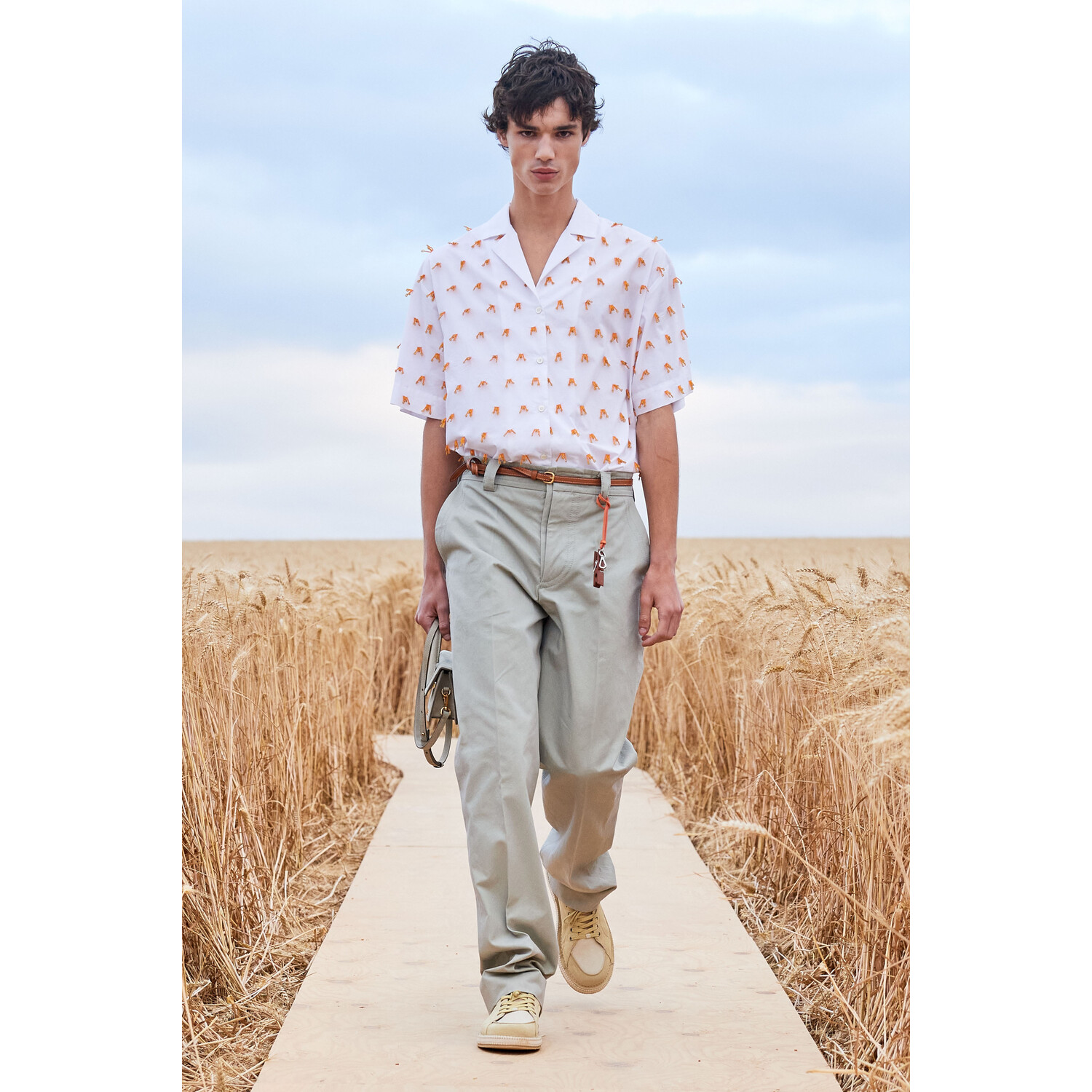 Фото Jacquemus Spring-summer 2021 Menswear Collection / Коллекция Jacquemus весна-лето 2021