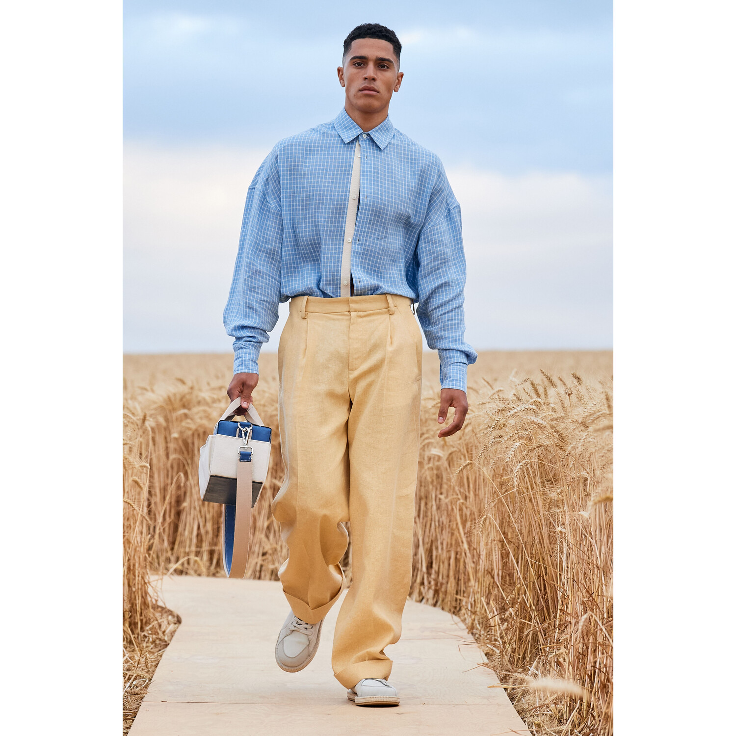 Фото Jacquemus Spring-summer 2021 Menswear Collection / Коллекция Jacquemus весна-лето 2021