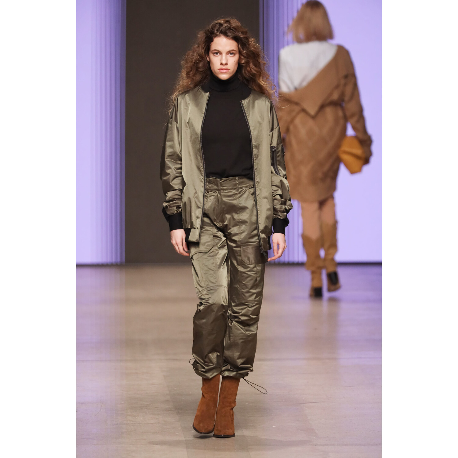 Фото Lakbi Fall 2019 Ready-to-Wear / Lakbi  осень-зима 2019 / Неделя моды: Москва
