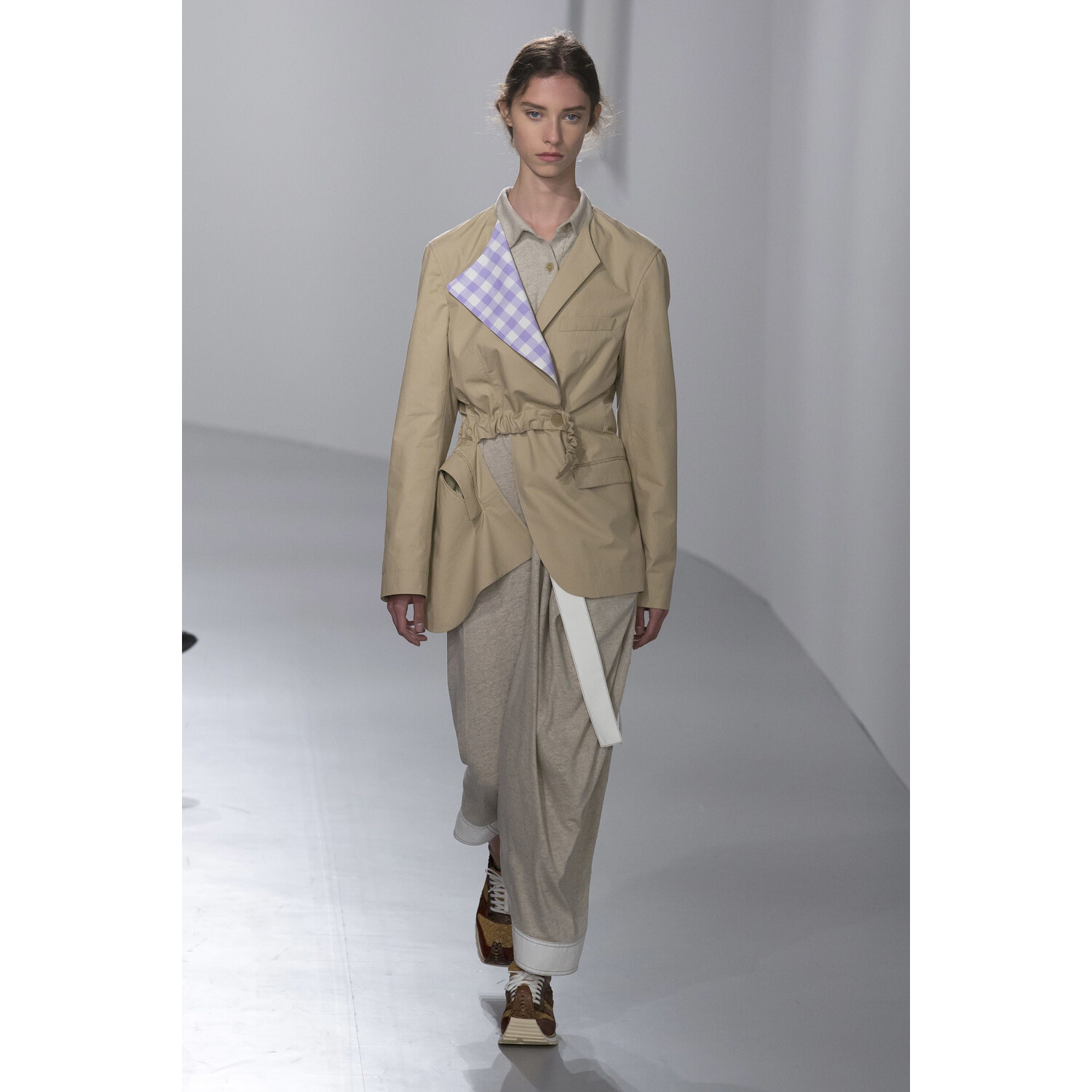 Фото Loewe SPRING/SUMMER 2018 READY-TO-WEAR Loewe весна-лето 2018