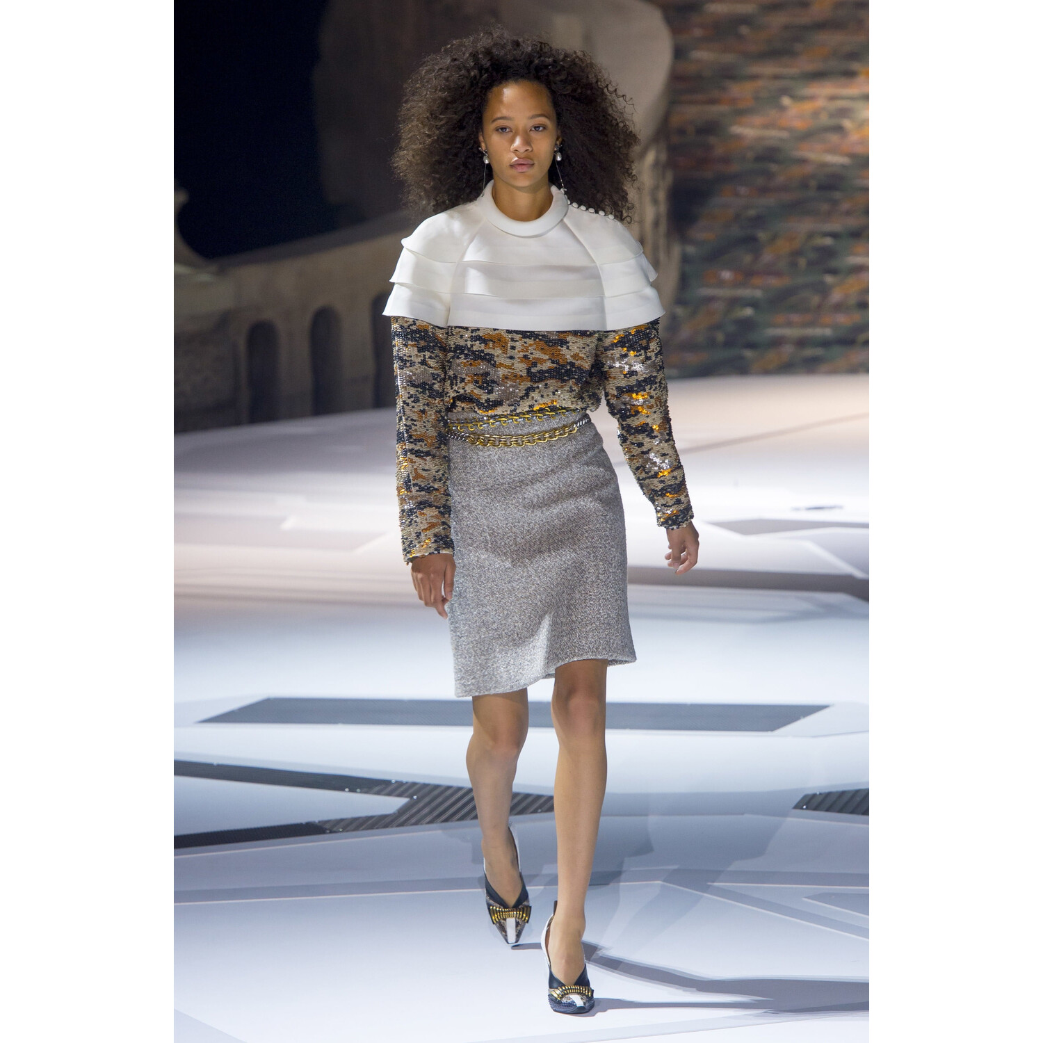 Фото Louis Vuitton Fall 2018 Ready-to-Wear , Луи Витон осень зима 2018 , Fashion show , неделя моды в Париже , PFW , Mainstyles