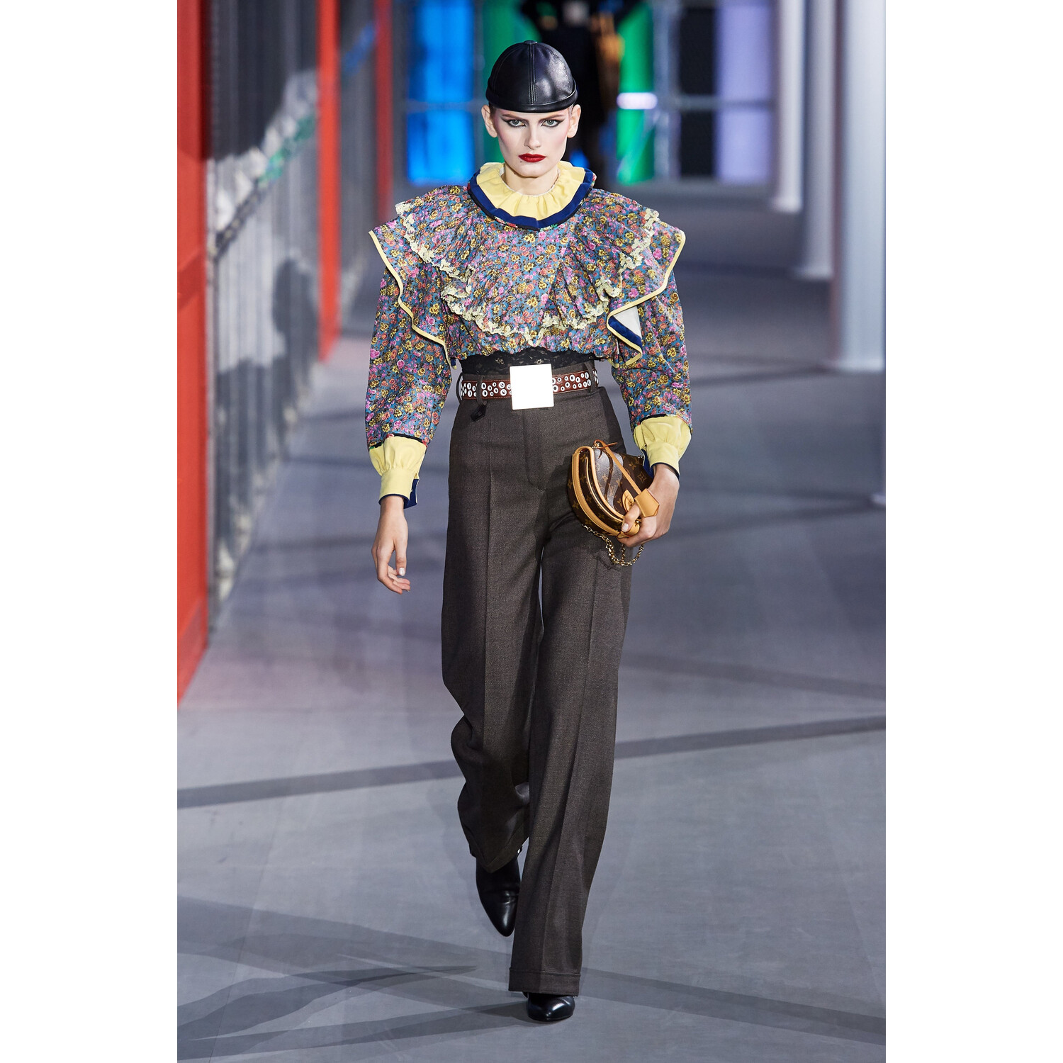 Фото Louis Vuitton Fall 2019 Ready-to-Wear / Louis Vuitton осень 2019 / Неделя моды: Париж