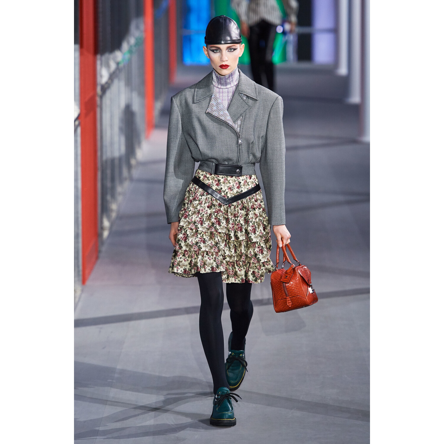 Фото Louis Vuitton Fall 2019 Ready-to-Wear / Louis Vuitton осень 2019 / Неделя моды: Париж