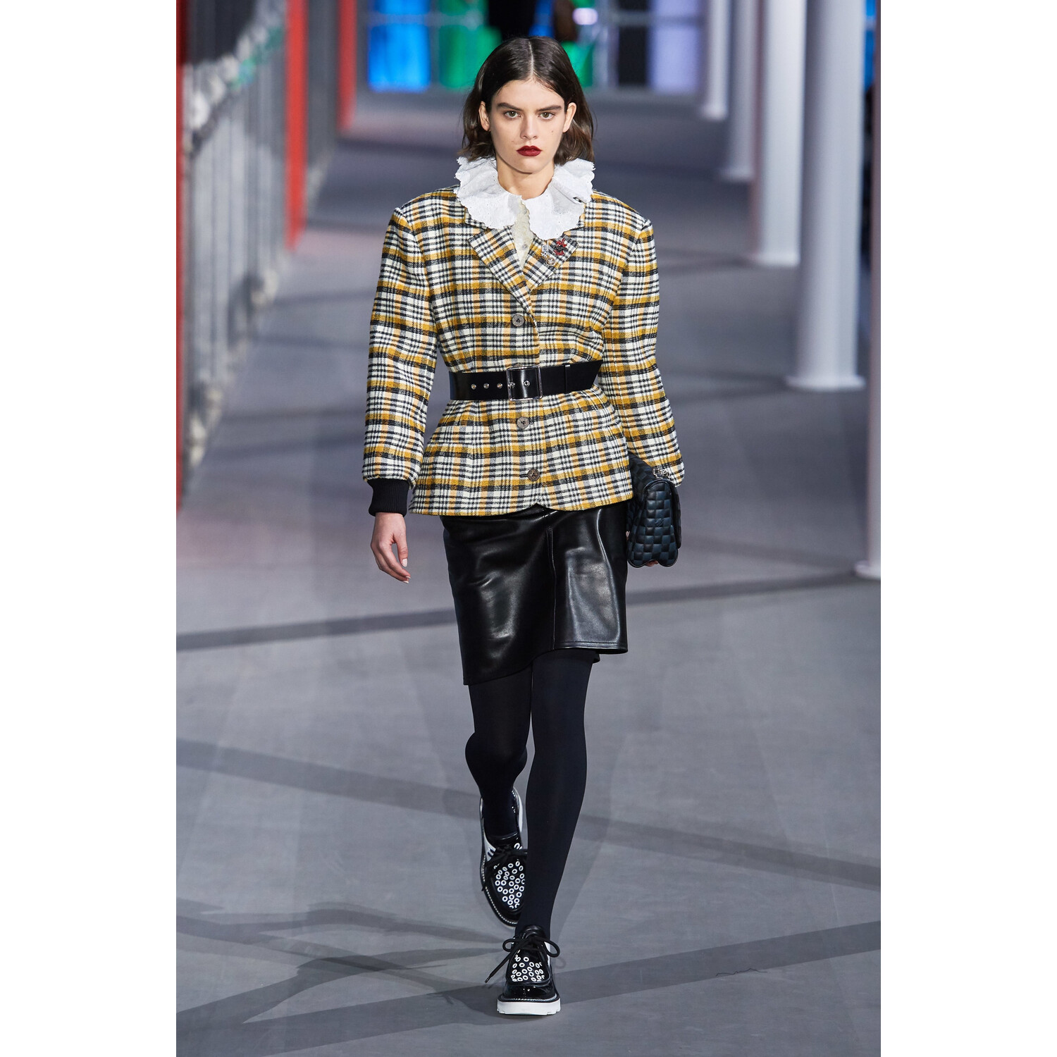 Фото Louis Vuitton Fall 2019 Ready-to-Wear / Louis Vuitton осень 2019 / Неделя моды: Париж