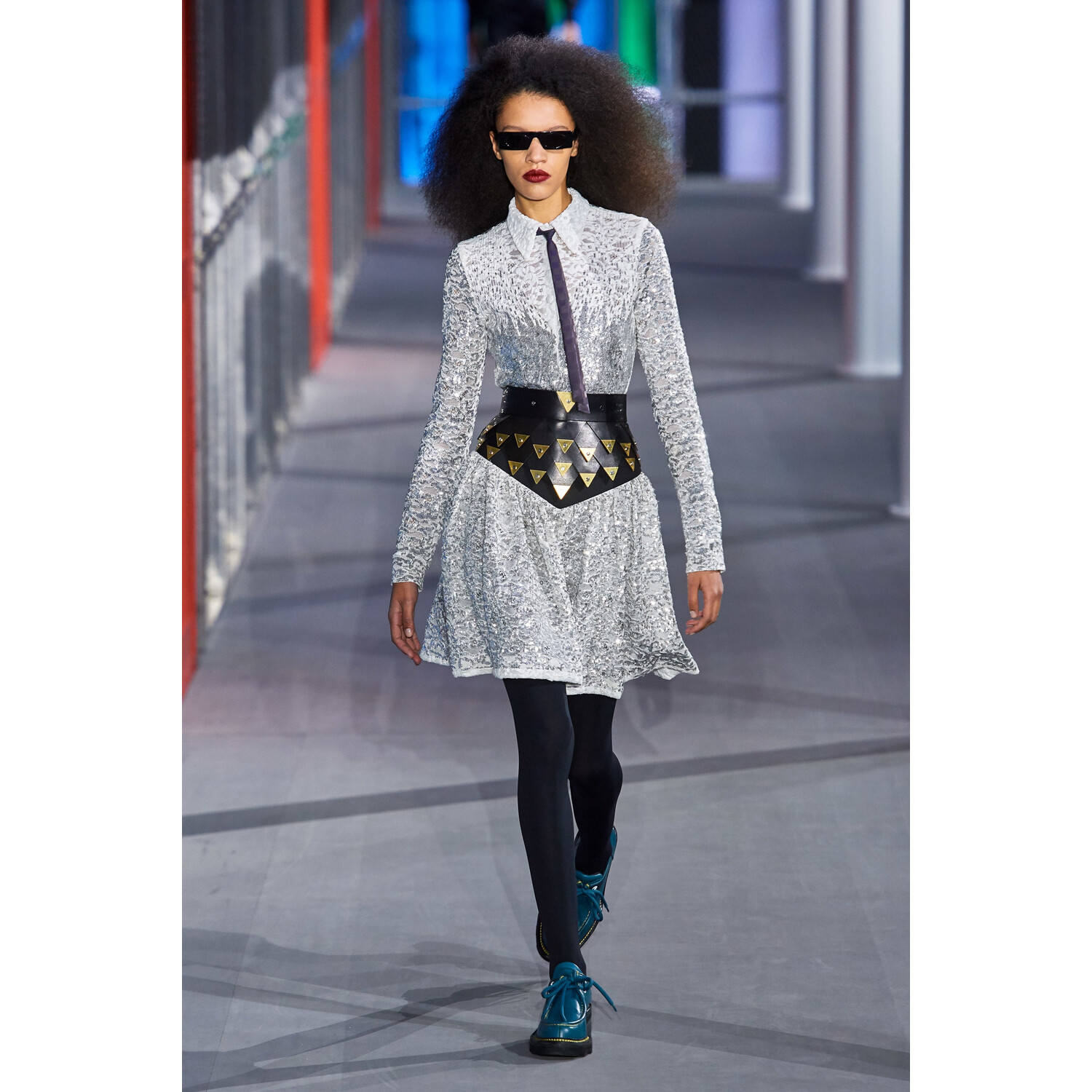 Фото Louis Vuitton Fall 2019 Ready-to-Wear / Louis Vuitton осень 2019 / Неделя моды: Париж