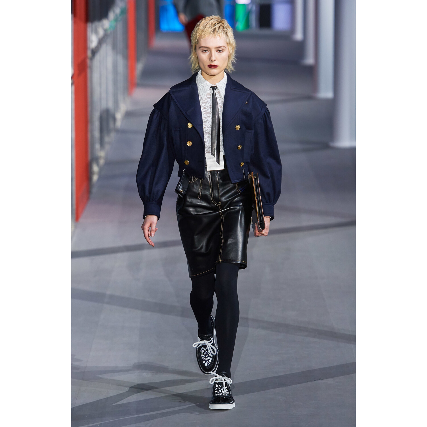 Фото Louis Vuitton Fall 2019 Ready-to-Wear / Louis Vuitton осень 2019 / Неделя моды: Париж