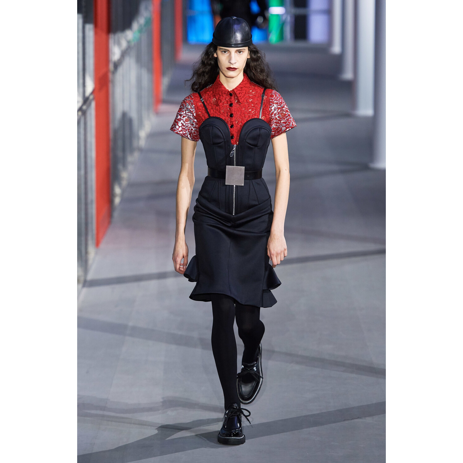 Фото Louis Vuitton Fall 2019 Ready-to-Wear / Louis Vuitton осень 2019 / Неделя моды: Париж