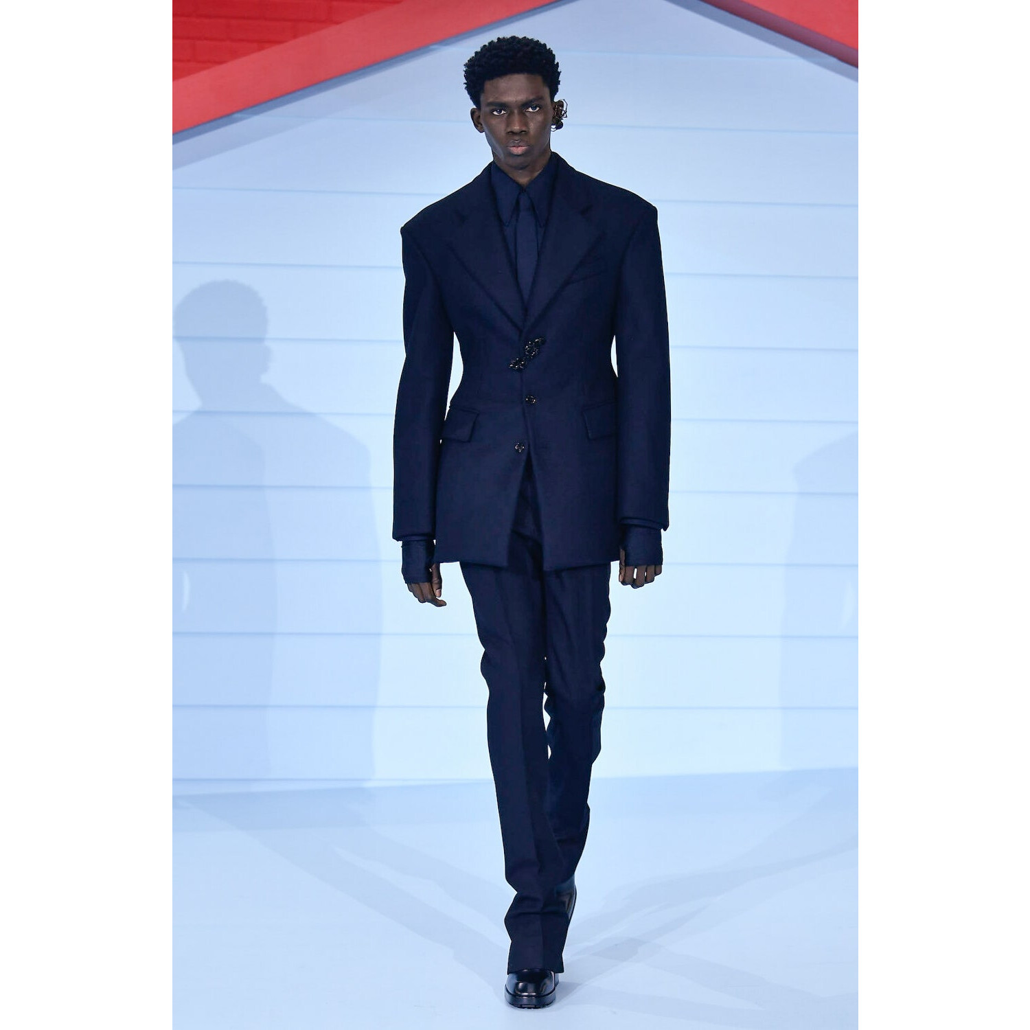 Фото Louis Vuitton Menswear Fall 2022 Collection / Louis Vuitton осень-зима 2022/2023